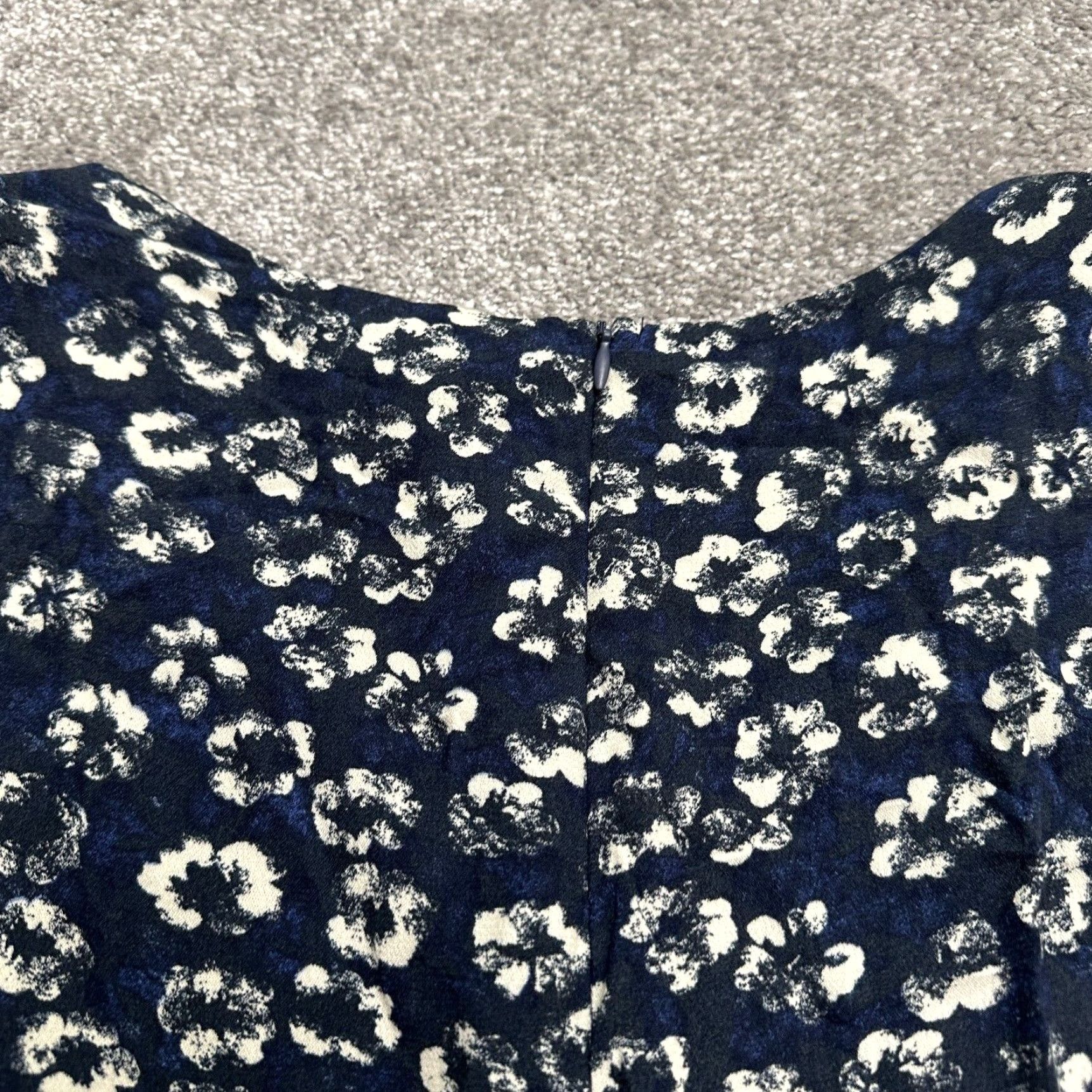 AQUA Aqua Bloomingdale's A-Line Floral Dress Womens Large Navy Blue Puff Sleeve Size L / US 10 / IT 46 - 6 Thumbnail