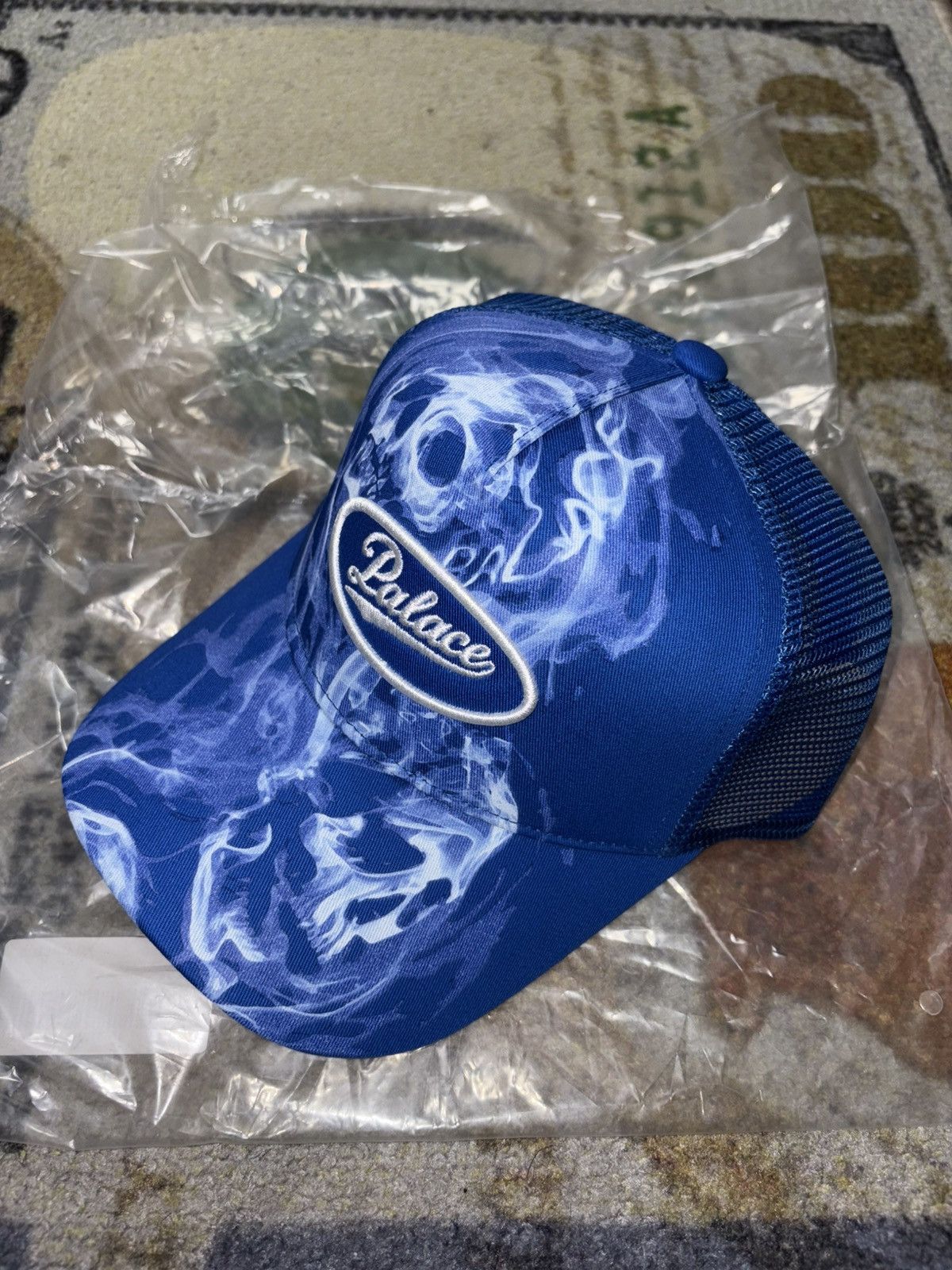 Palace Palace Smoked Trucker Hat Size ONE SIZE - 1 Thumbnail