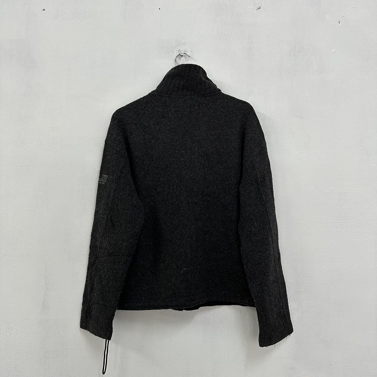 Japanese Brand × Vintage Vintage Replay Italy Sweater Zipper Ups Pat Off EU Size US XL / EU 56 / 4 - 8 Thumbnail