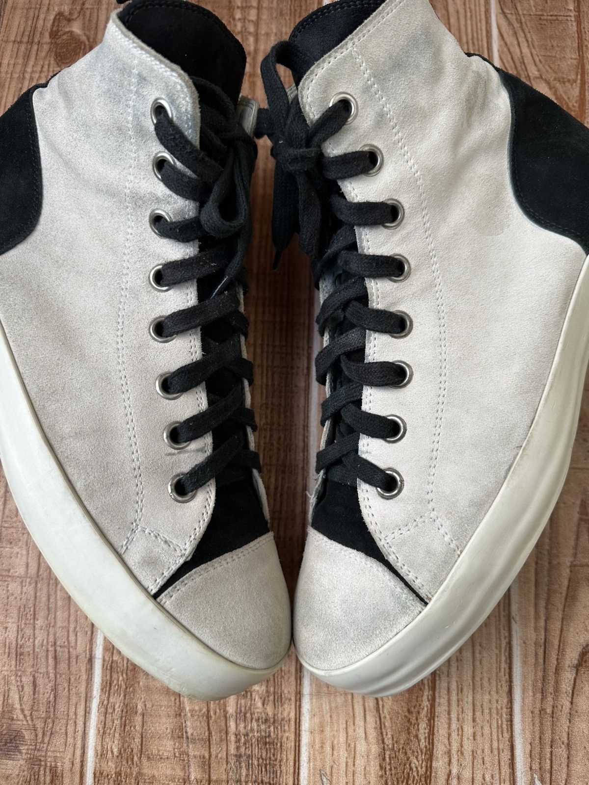 Ann Demeulemeester Ann D Scamocciato Hightop Sneaks Suede Hightops Size US 8 / EU 41 - 8 Thumbnail