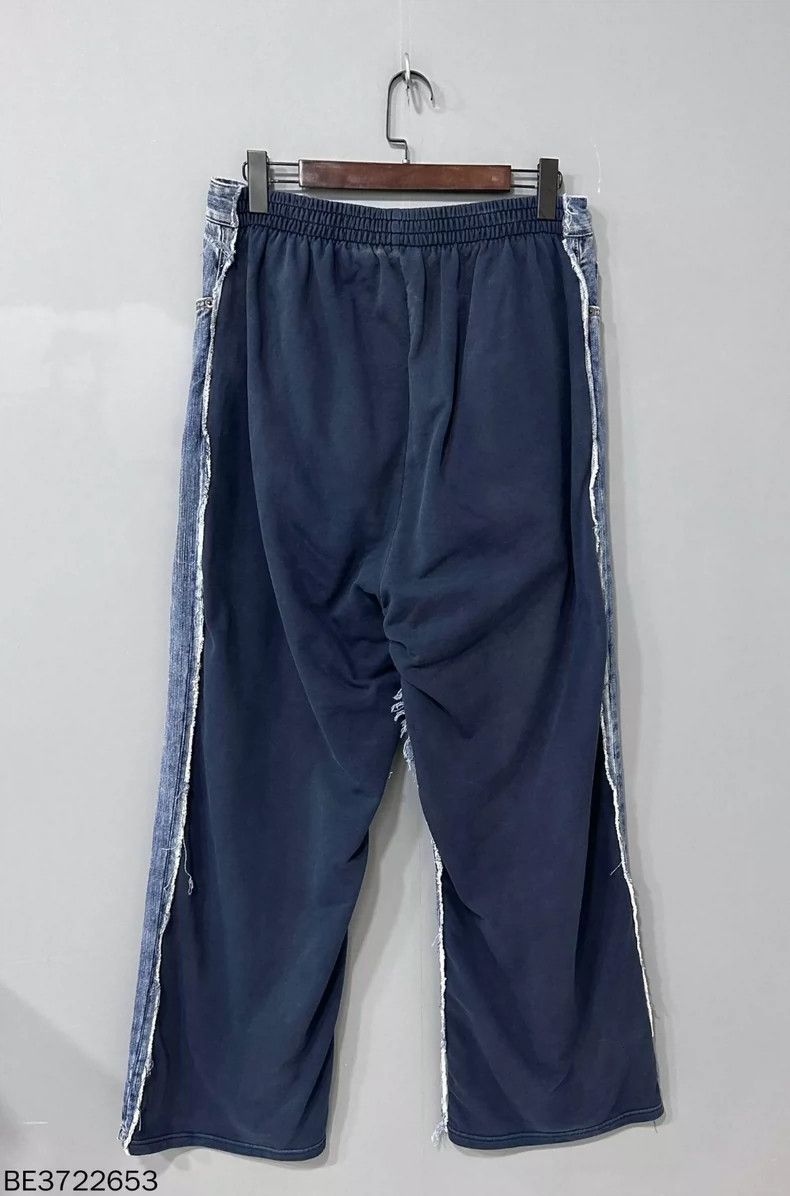 Balenciaga Balenciaga size M Patchwork old baggy jeans Size US 26 / EU 42 - 2 Thumbnail