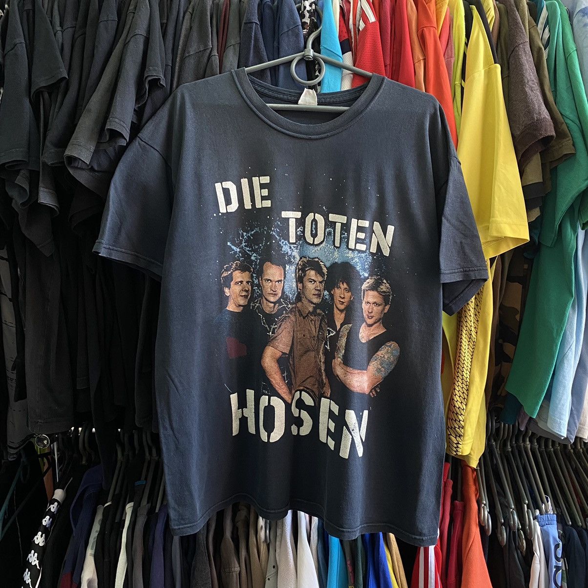 Band Tees × Vintage Vintage Die Toten Hosen All Stars 90’s big logo band tee Size US L / EU 52-54 / 3 - 1 Thumbnail