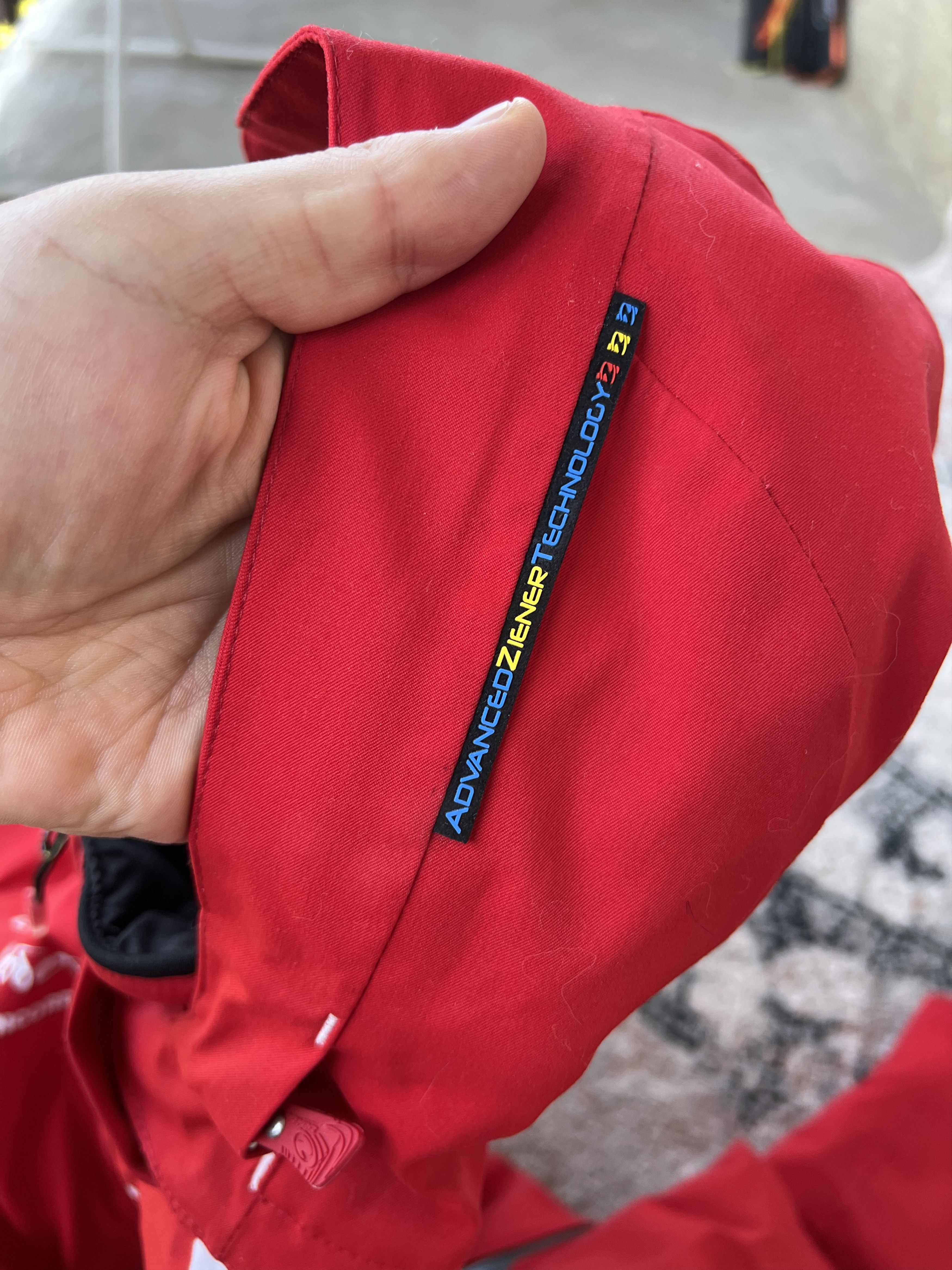 Other Ziener Ski Jacket Size M / US 6-8 / IT 42-44 - 11 Thumbnail