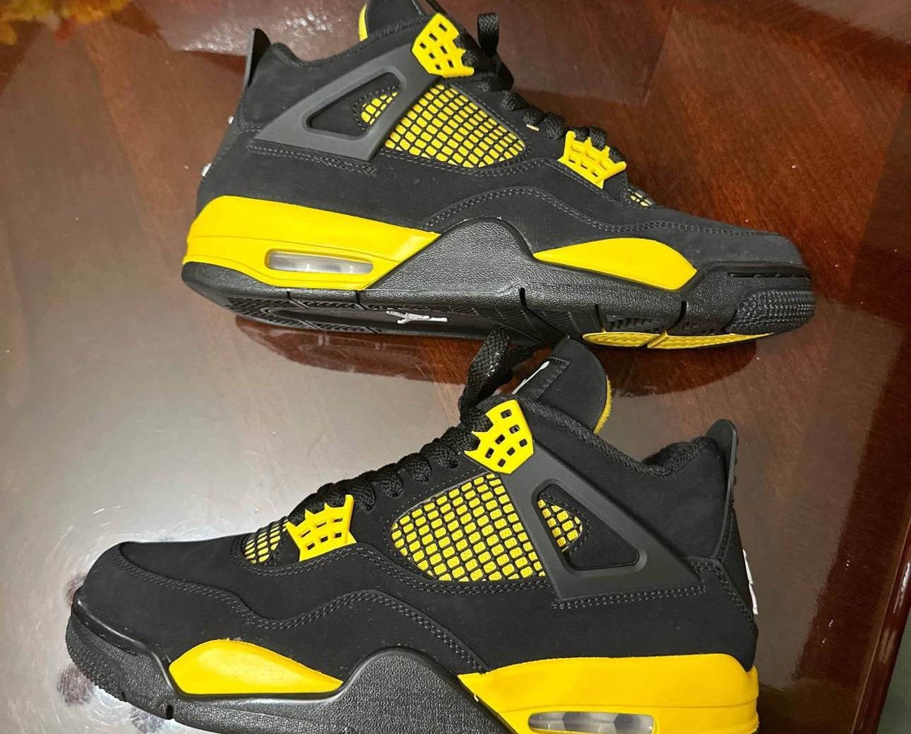 Jordan Brand Jordan 4 yellow thunder Size US 8 / EU 41 - 12 Thumbnail
