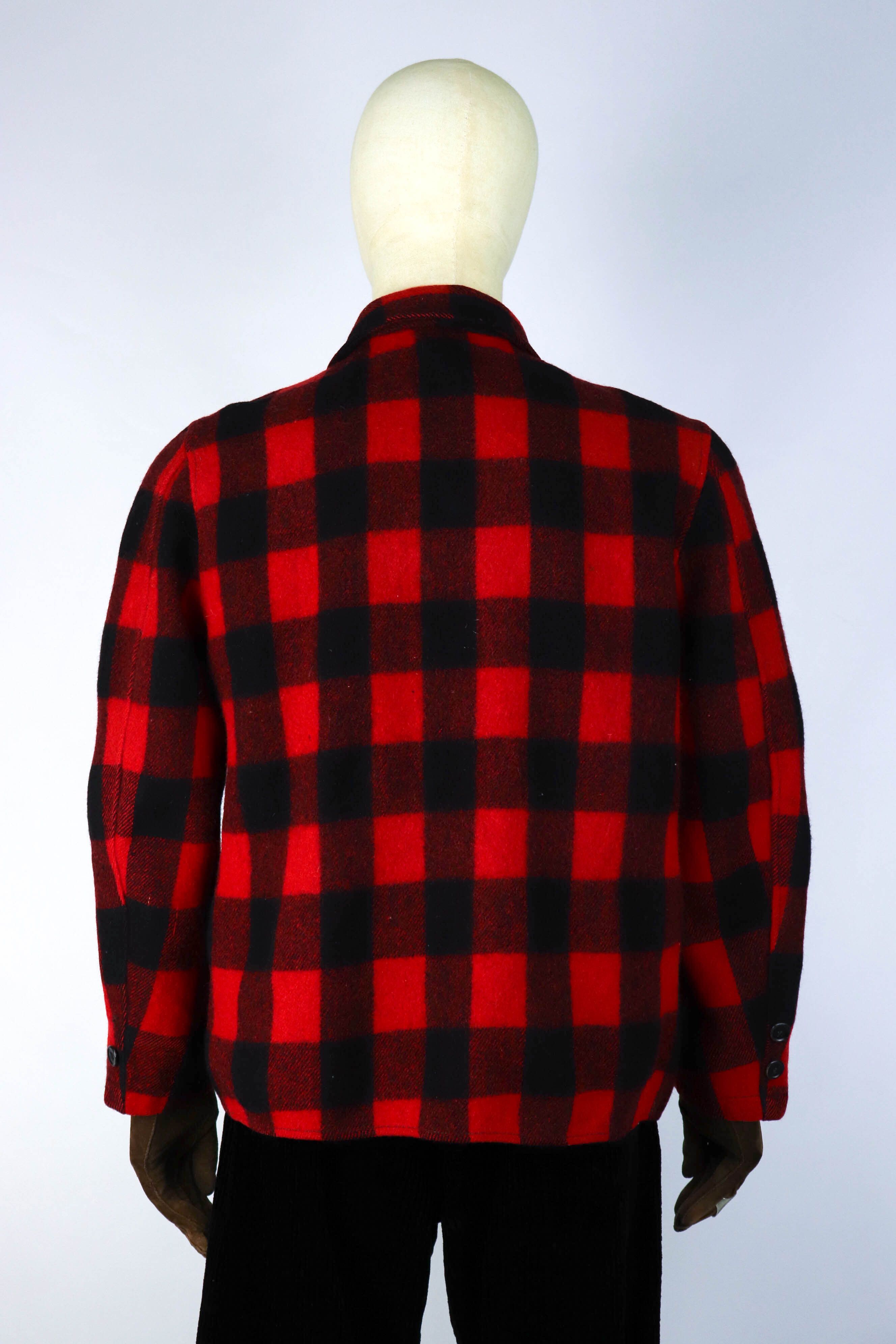 Vintage Vintage Red Buffalo Plaid Wool Lumberjack Overshirt Jacket Size US M / EU 48-50 / 2 - 4 Thumbnail