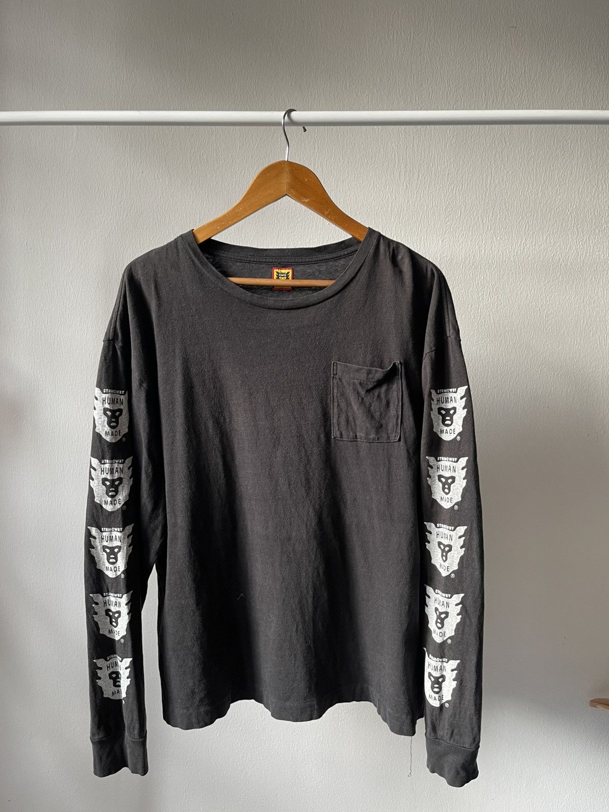 Human Made 2000s Faded Human Made Sleeve Logo A1 Size US L / EU 52-54 / 3 - 5 Thumbnail