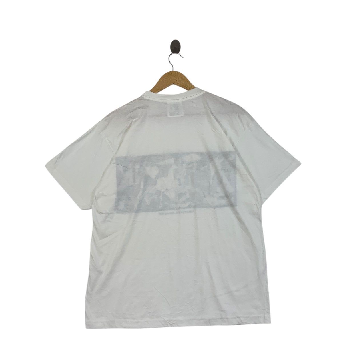 Vintage Vintage 1998 PABLO PICASSO GUERNICA Anti War Tee Shirt Size US XL / EU 56 / 4 - 5 Thumbnail