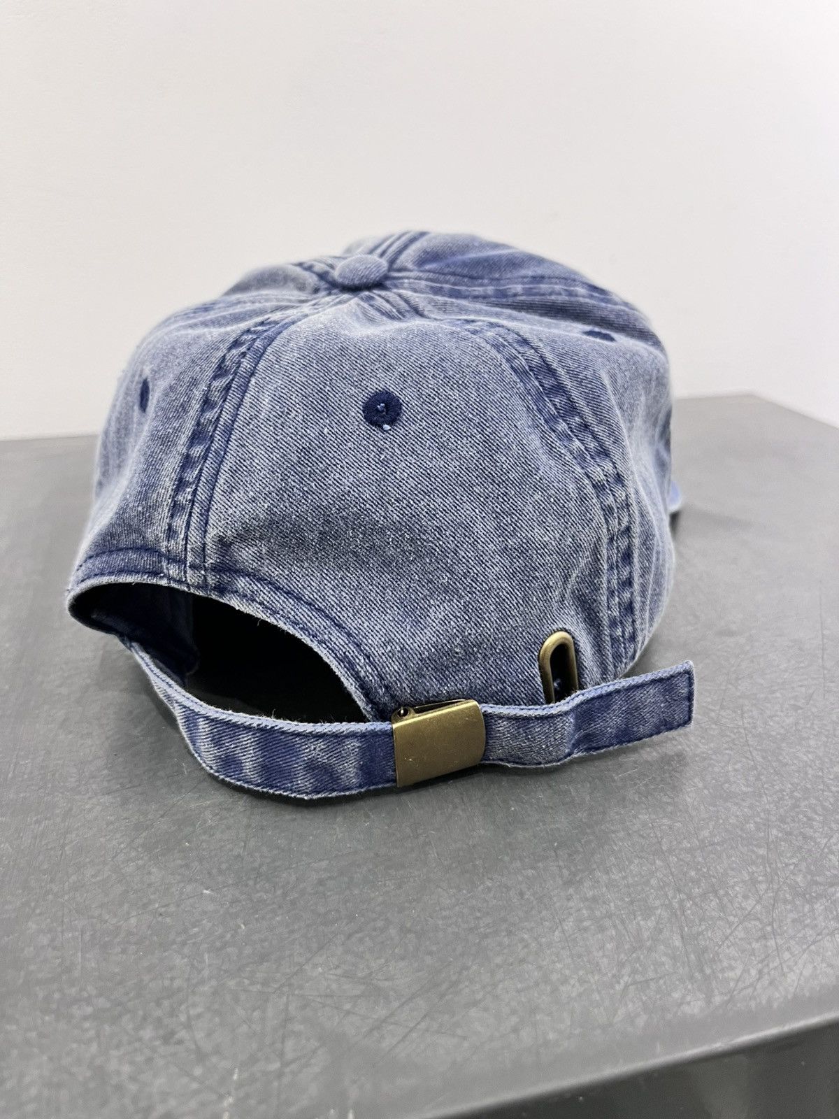 Vintage Vintage Denim Dad Cap Airbrushed Artwork Size ONE SIZE - 5 Thumbnail