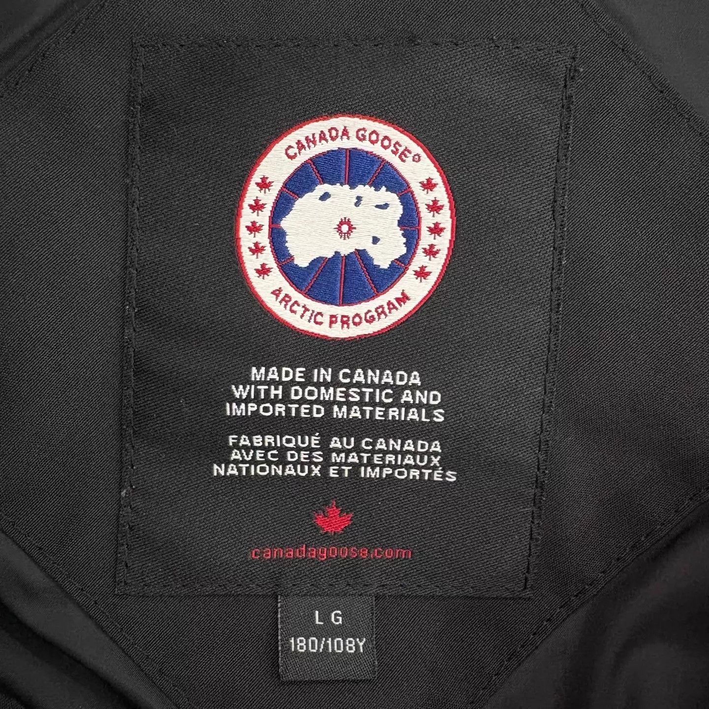 Canada Goose Canada Goose Classic Down Red Label Black Vest L Size US L / EU 52-54 / 3 - 7 Thumbnail