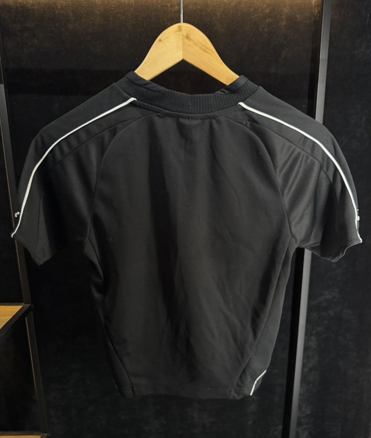 Balenciaga Lion Crest Cropped Soccer Jersey Winter 23 Size M / US 6-8 / IT 42-44 - 2 Thumbnail