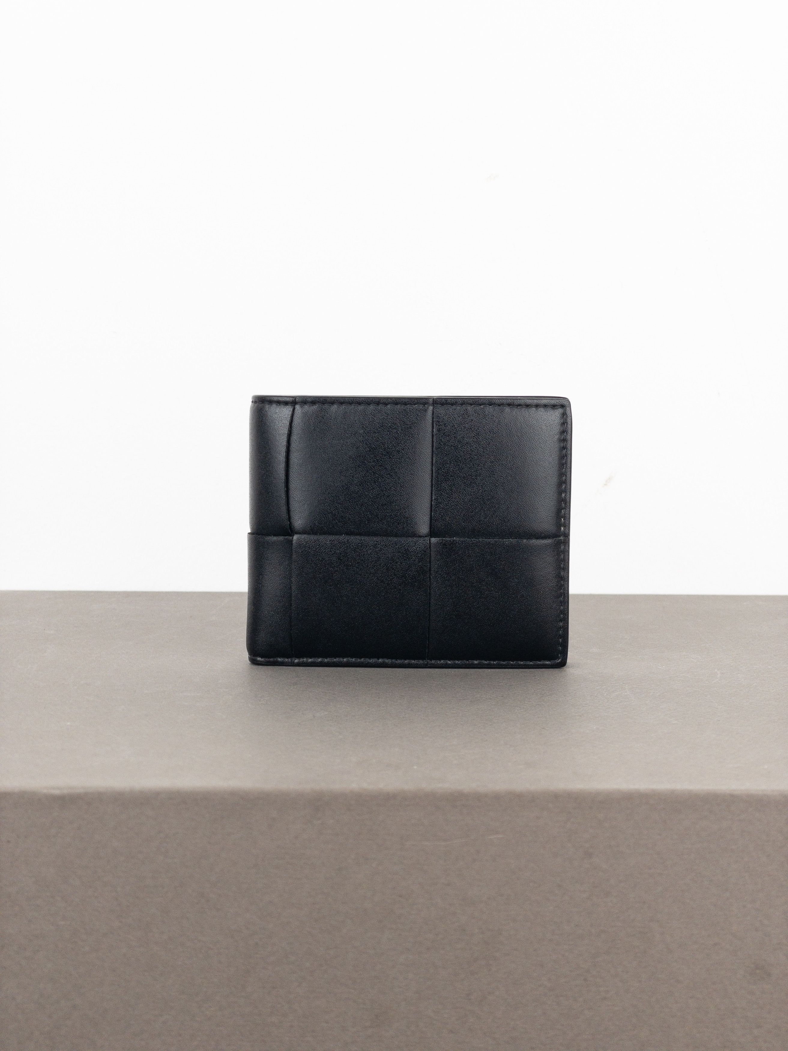 Bottega Veneta Bottega Veneta Cassette Bi-Fold Wallet Leather Black Size ONE SIZE - 1 Thumbnail