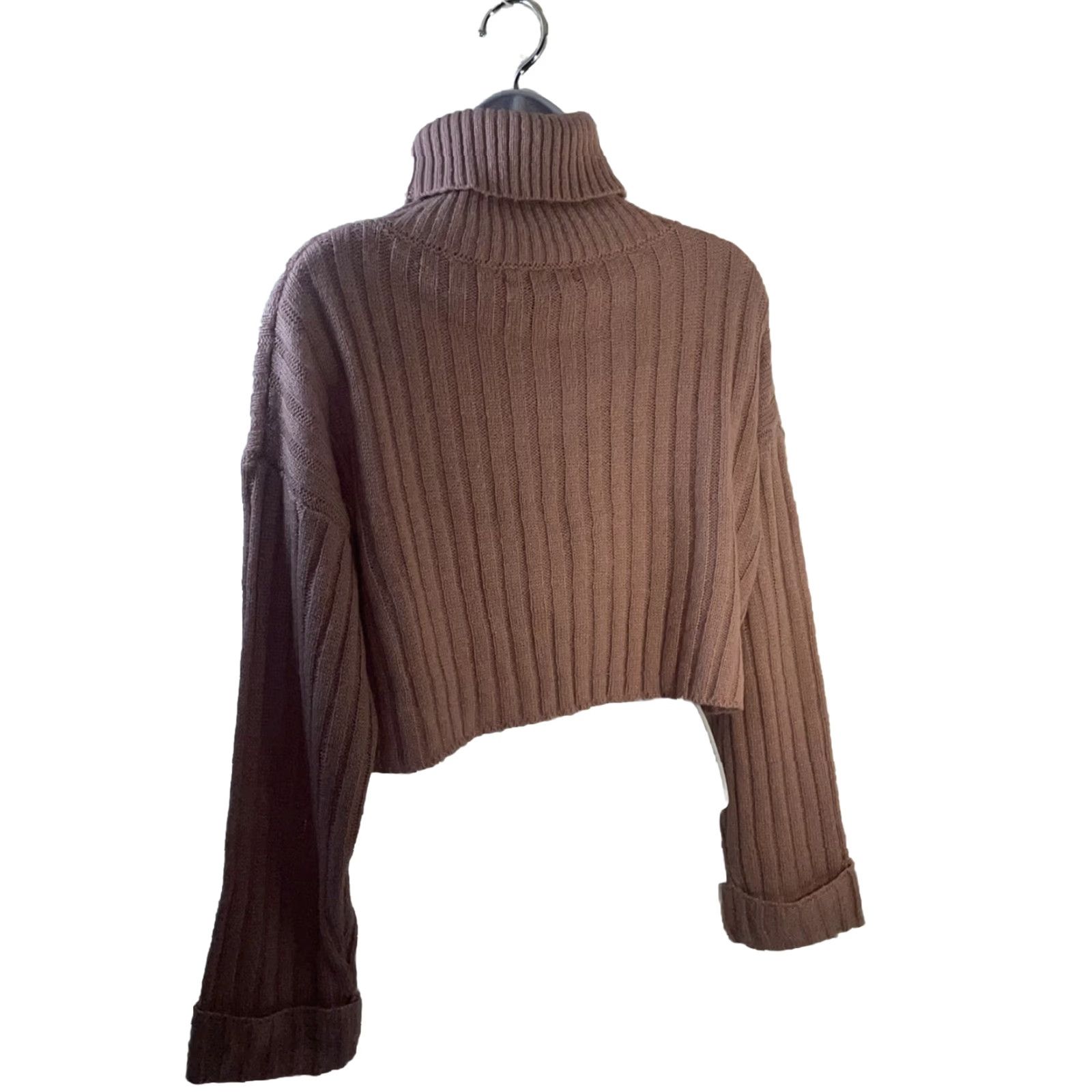 Forever 21 FOREVER 21 Cropped Turtleneck Sweater Women Small Blush Pullover Knit Tight-Knit Long Sleeve Casual 21st Century RN#94981 Size S / US 4 / IT 40 - 2 Thumbnail