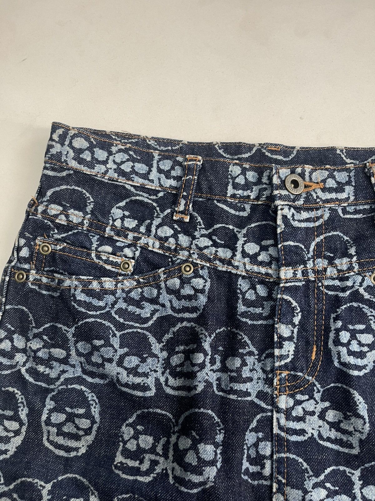 Hysteric Glamour Hysteric Glamour full skull mini skirt Size 26" / US 2 / IT 38 - 2 Thumbnail