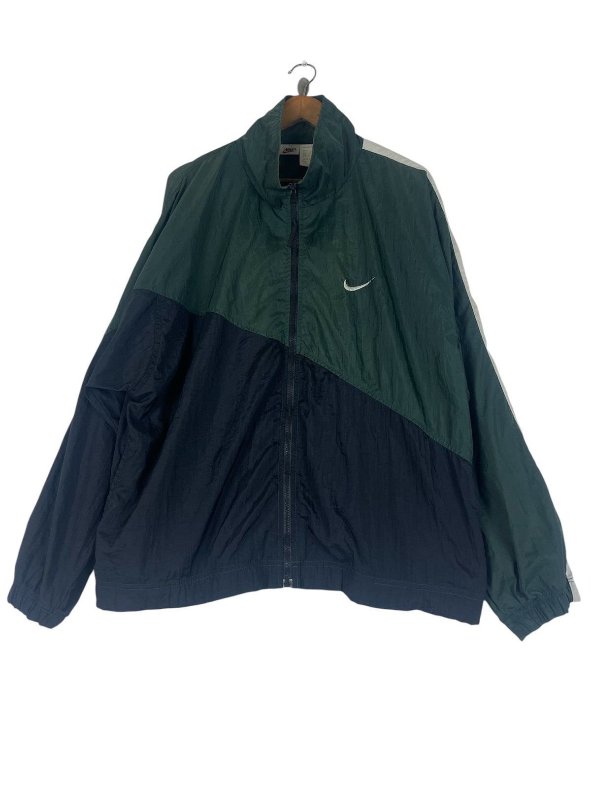 Nike × Vintage NIKE BIG SWOOSH LIGHT JACKET Size US M / EU 48-50 / 2 - 1 Thumbnail