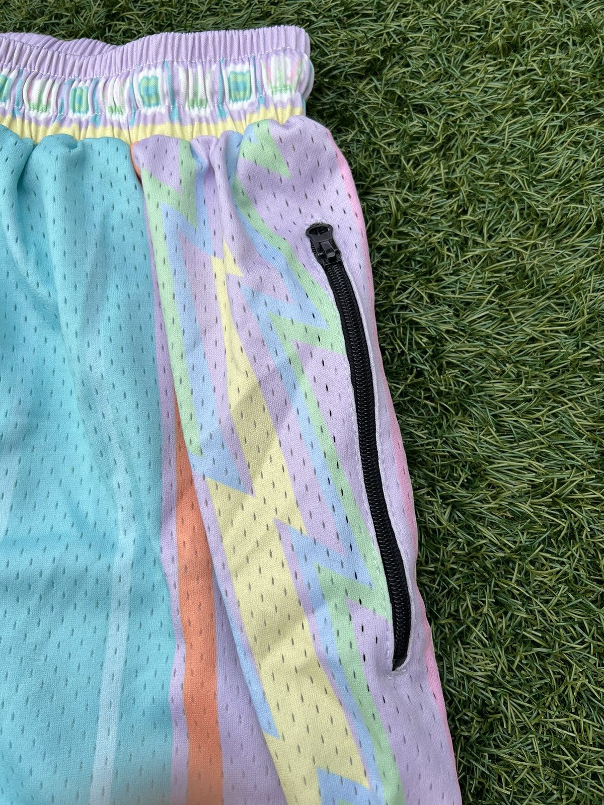 Collect and Select Collect and Select “What the Pastel” Size US 31 - 4 Thumbnail