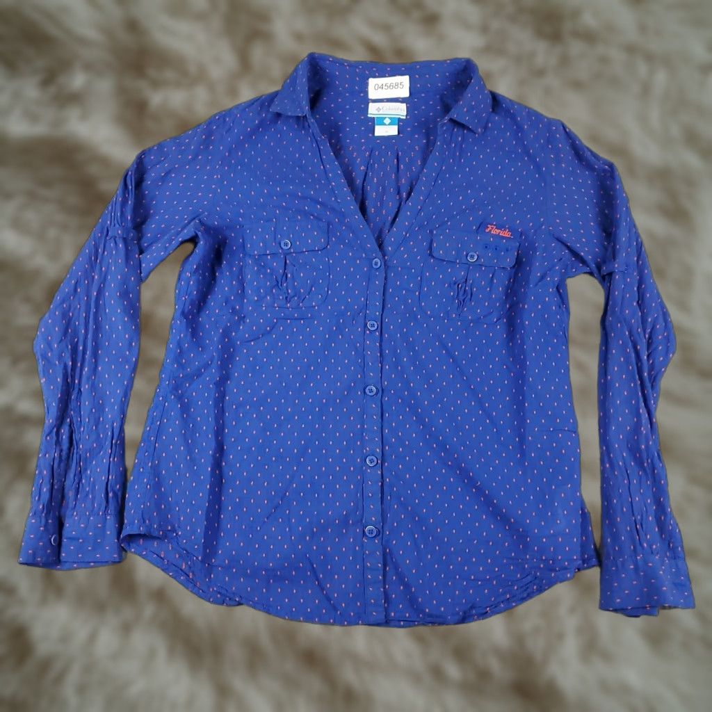 Vintage Columbia Button-Up Shirt Womens Medium Blue Casual Long Sleeve Size M / US 6-8 / IT 42-44 - 1 Thumbnail