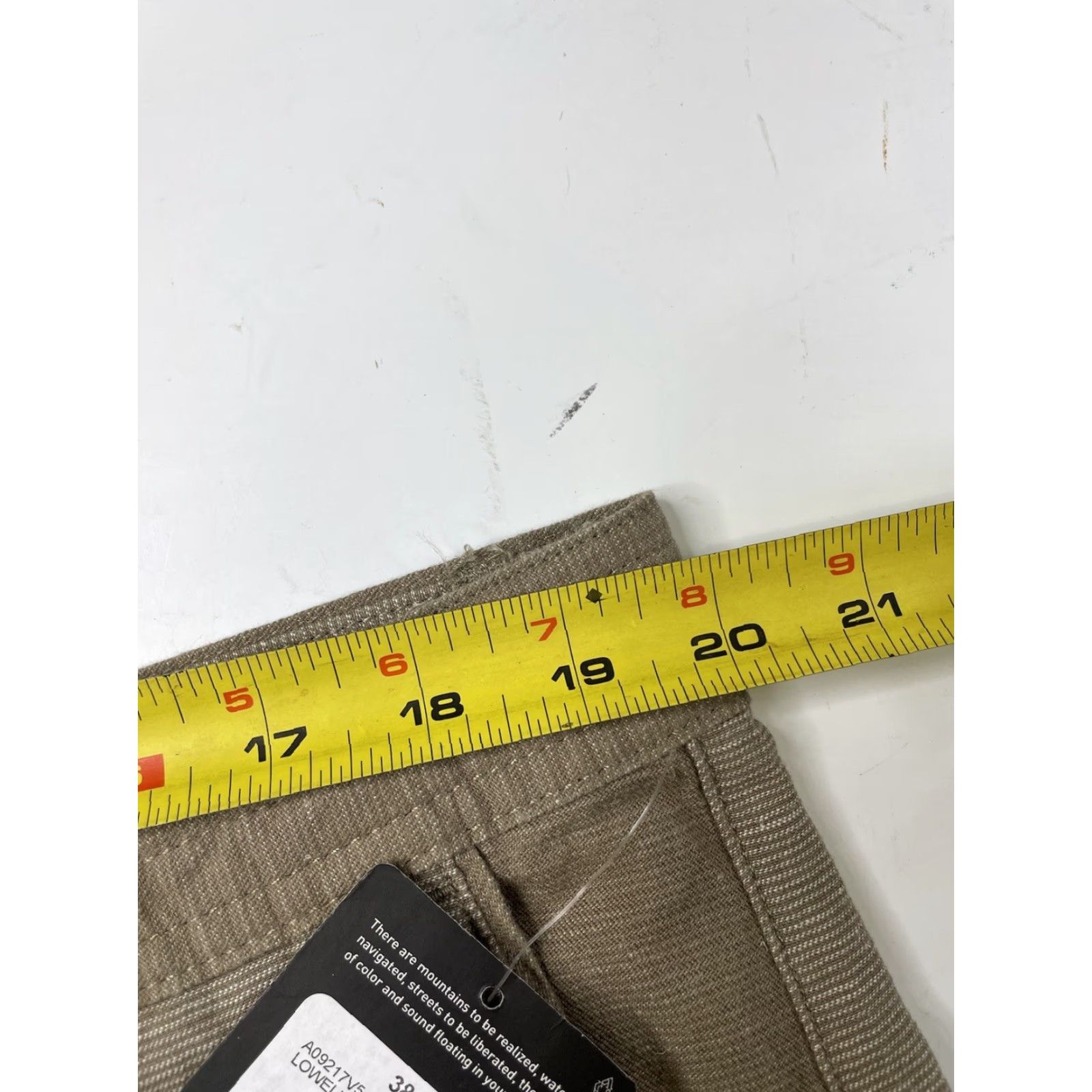Volcom Volcom Chino Short Mens 38 Flat Front Linen Cotton Biege Pockets Logo Casual Travel Workwear Shorts Size US 38 / EU 54 - 4 Thumbnail