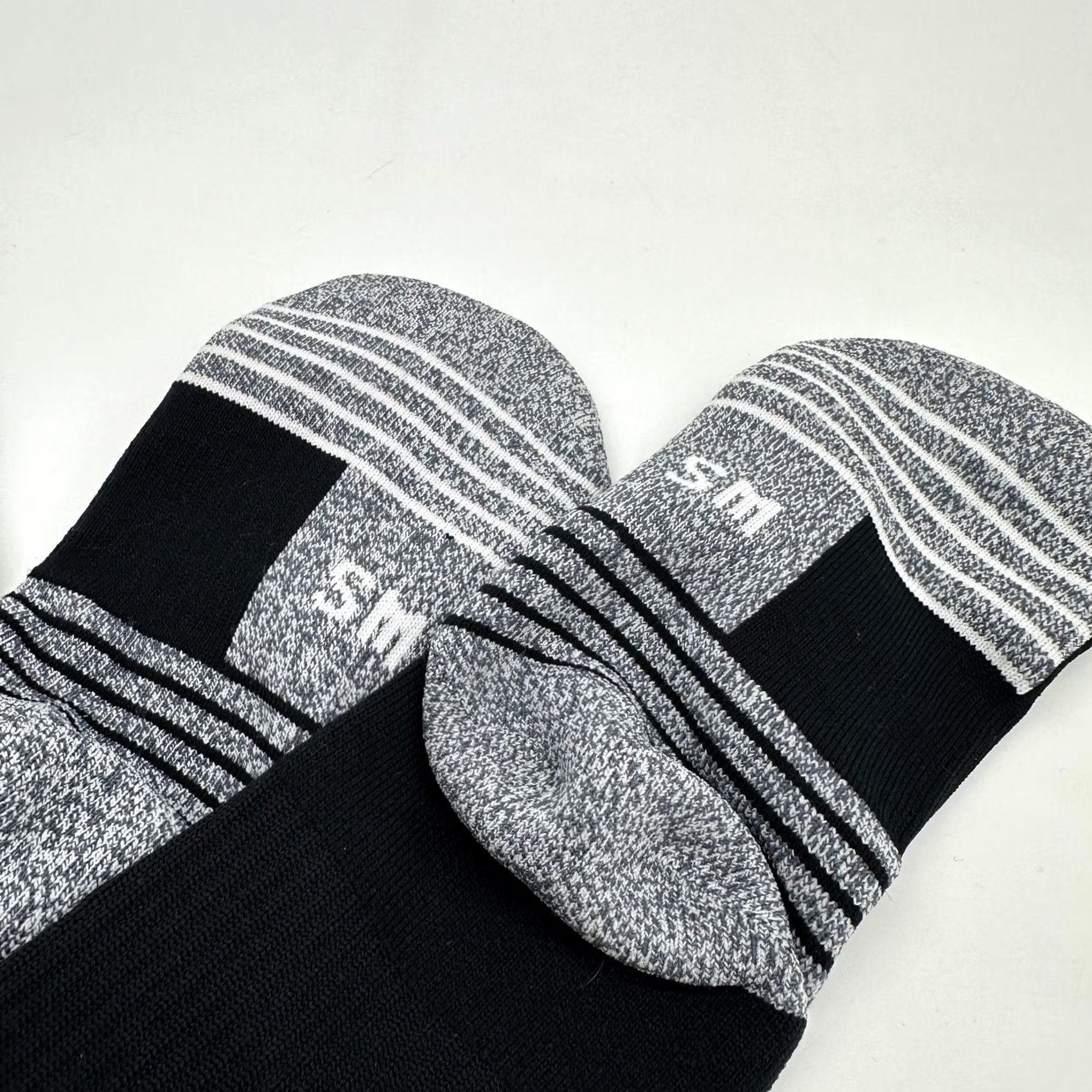 Adidas Adidas Socks Mens Over The Calf Black White Striped Cushioned Soccer Athletic Socks M Adult Mens Size ONE SIZE - 3 Thumbnail