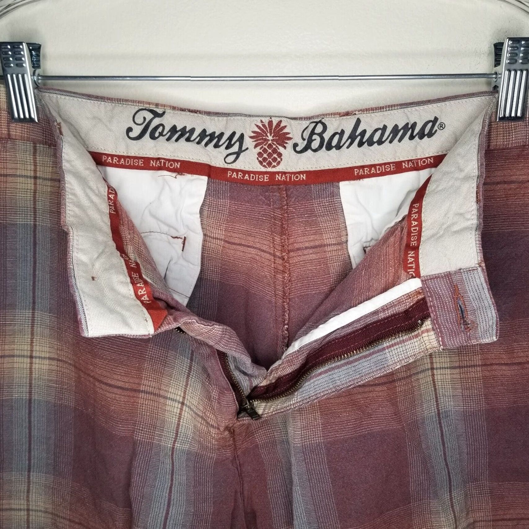 Tommy Bahama TOMMY BAHAMA Men's Bermuda Shorts Red Plaid Size 36 Paradise Nation Size US 36 / EU 52 - 3 Thumbnail