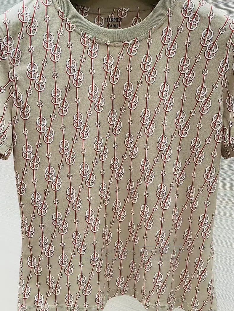 Hermes Hermes Pig nose short-sleeve T-shirt, runs small. Size S / US 4 / IT 40 - 5 Thumbnail