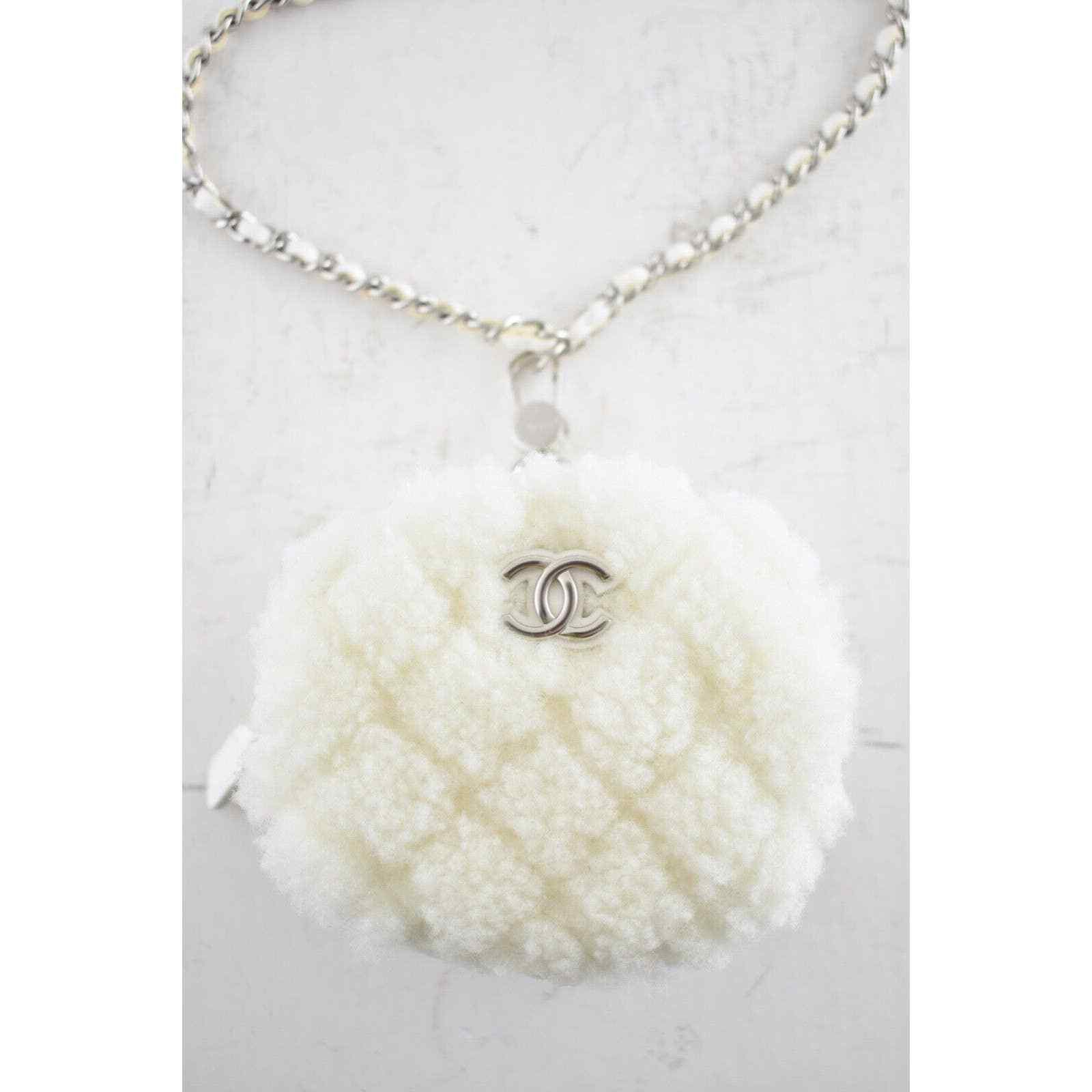 Chanel Chanel Mini Circle Necklace Bag Silver SLG Clutch On Chain Size ONE SIZE - 2 Thumbnail