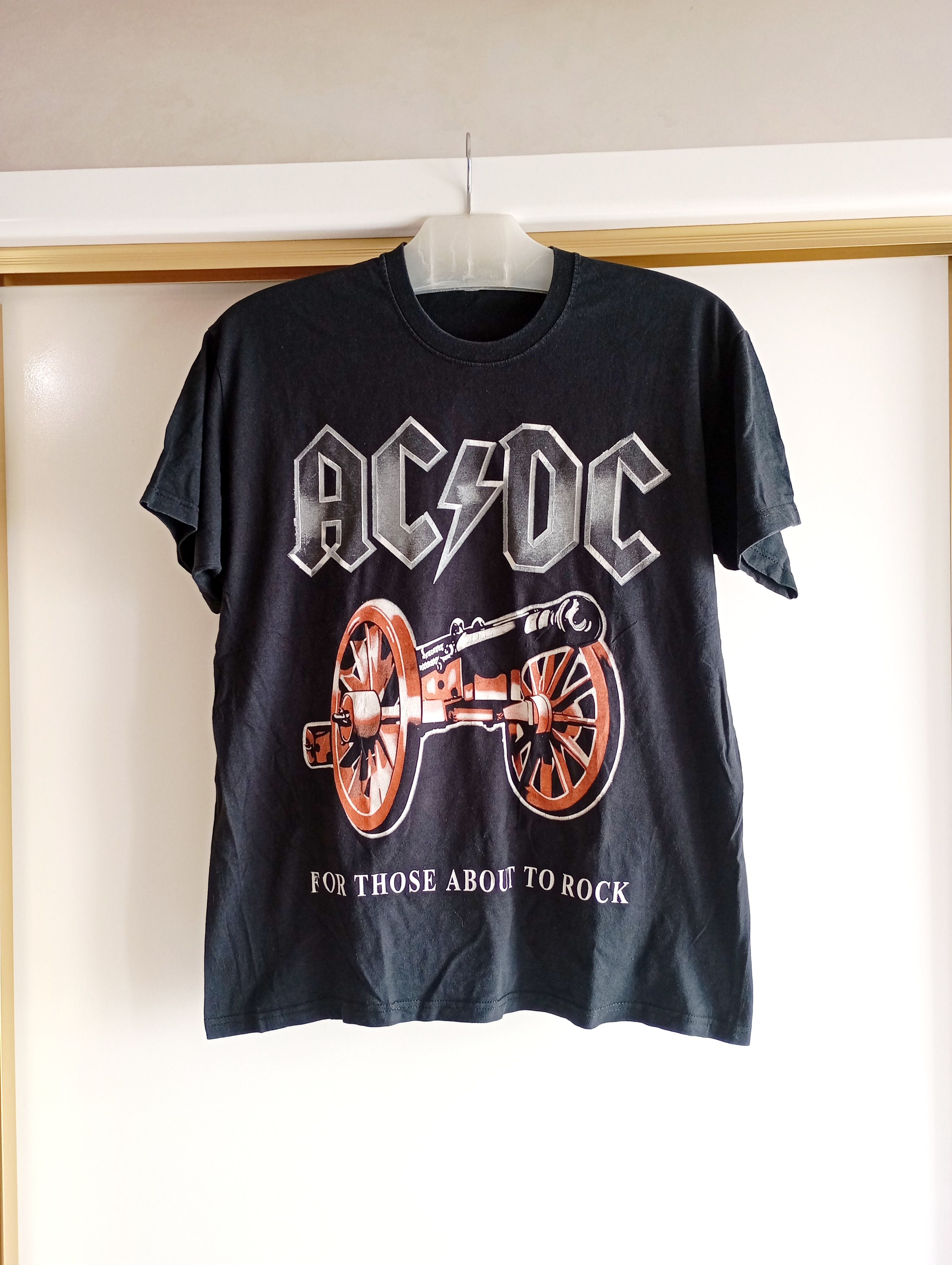Band Tees Vintage AC/DC 90s For Those About To Rock Tshirt Size US M / EU 48-50 / 2 - 2 Thumbnail