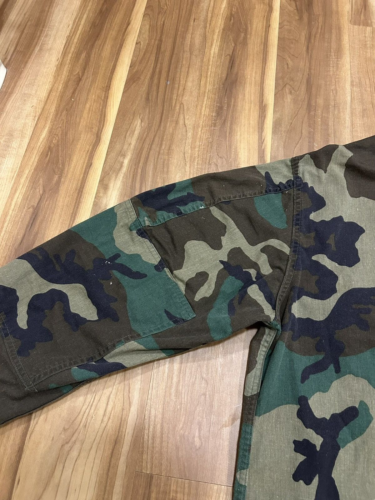 Other Vintage USMC Woodland Camo Button Up Size US XL / EU 56 / 4 - 5 Thumbnail