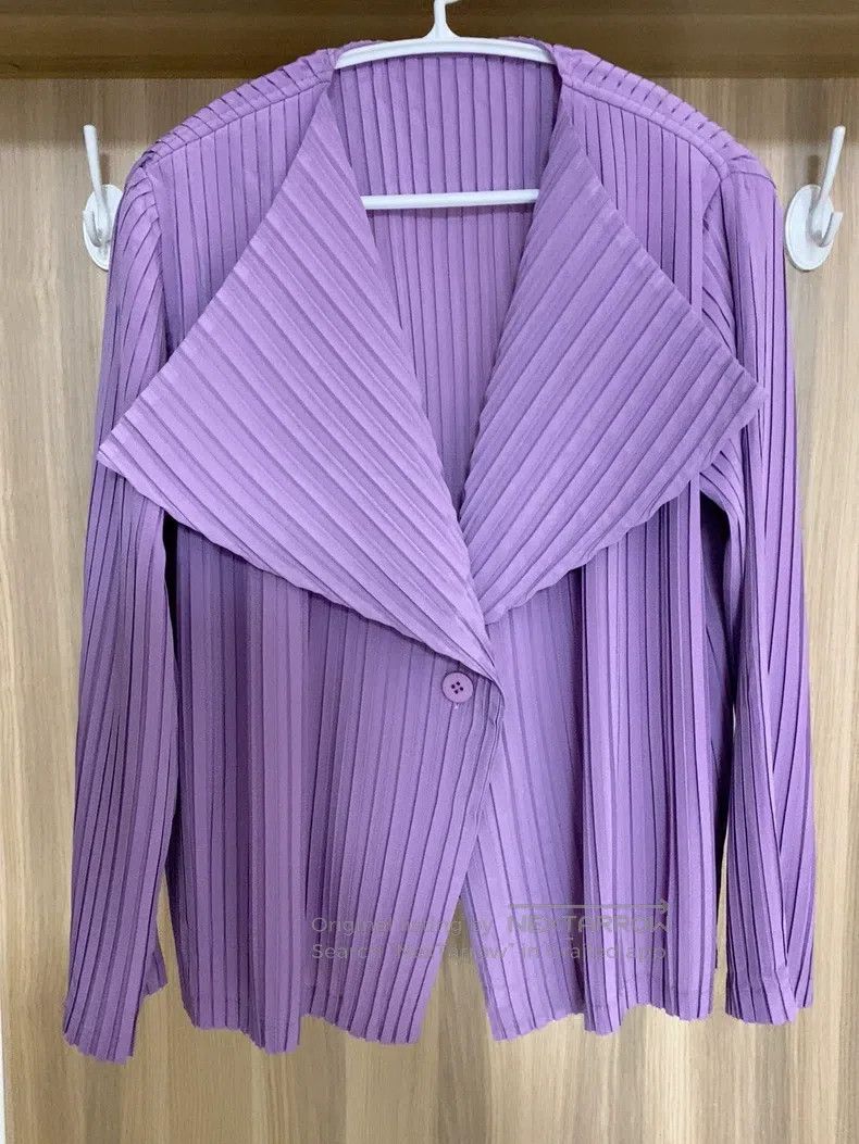 Issey Miyake Issey Miyake Purple Coat Size M / US 6-8 / IT 42-44 - 2 Thumbnail