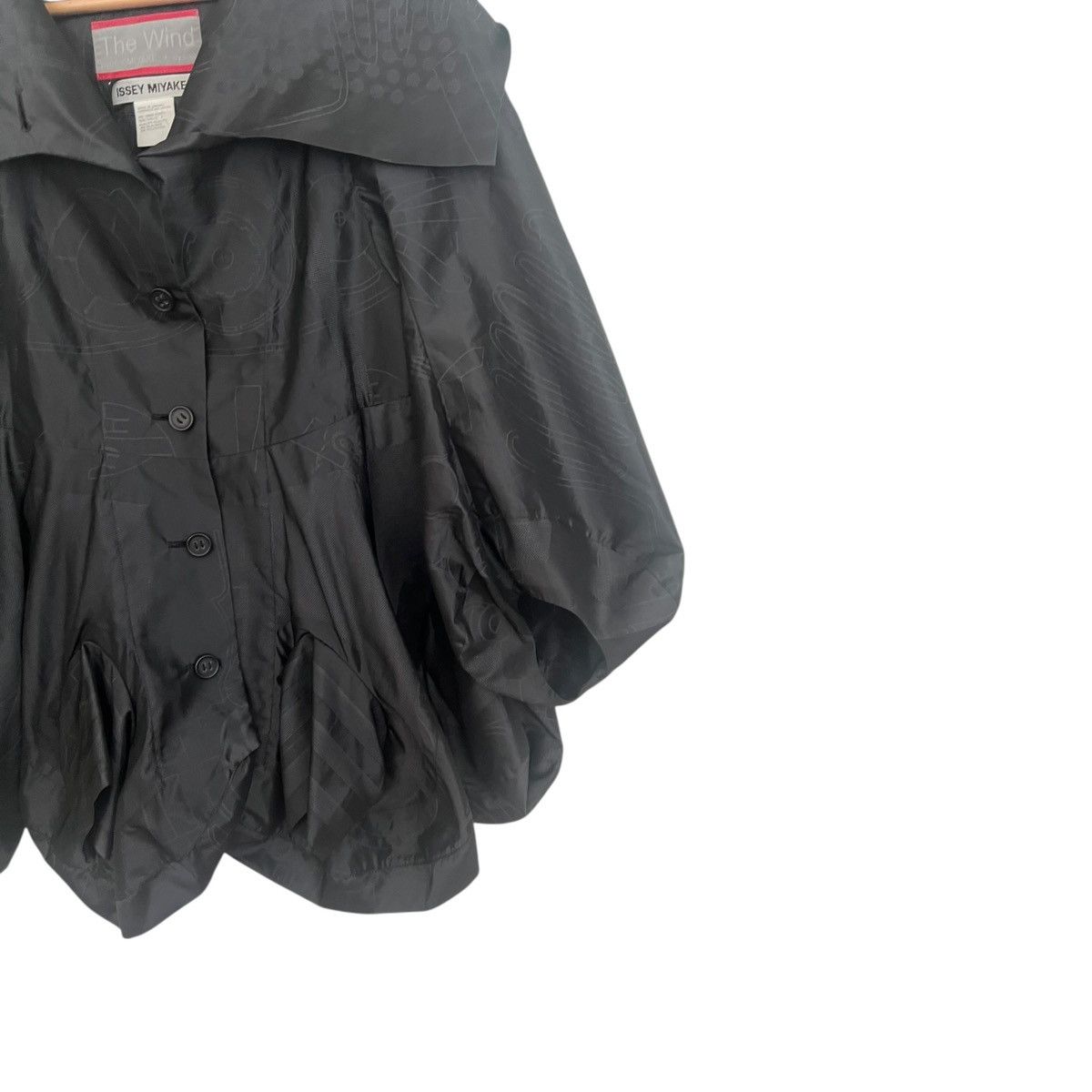 Issey Miyake Issey miyake x dyson “the wind” vaccum jacket Size US M / EU 48-50 / 2 - 3 Thumbnail