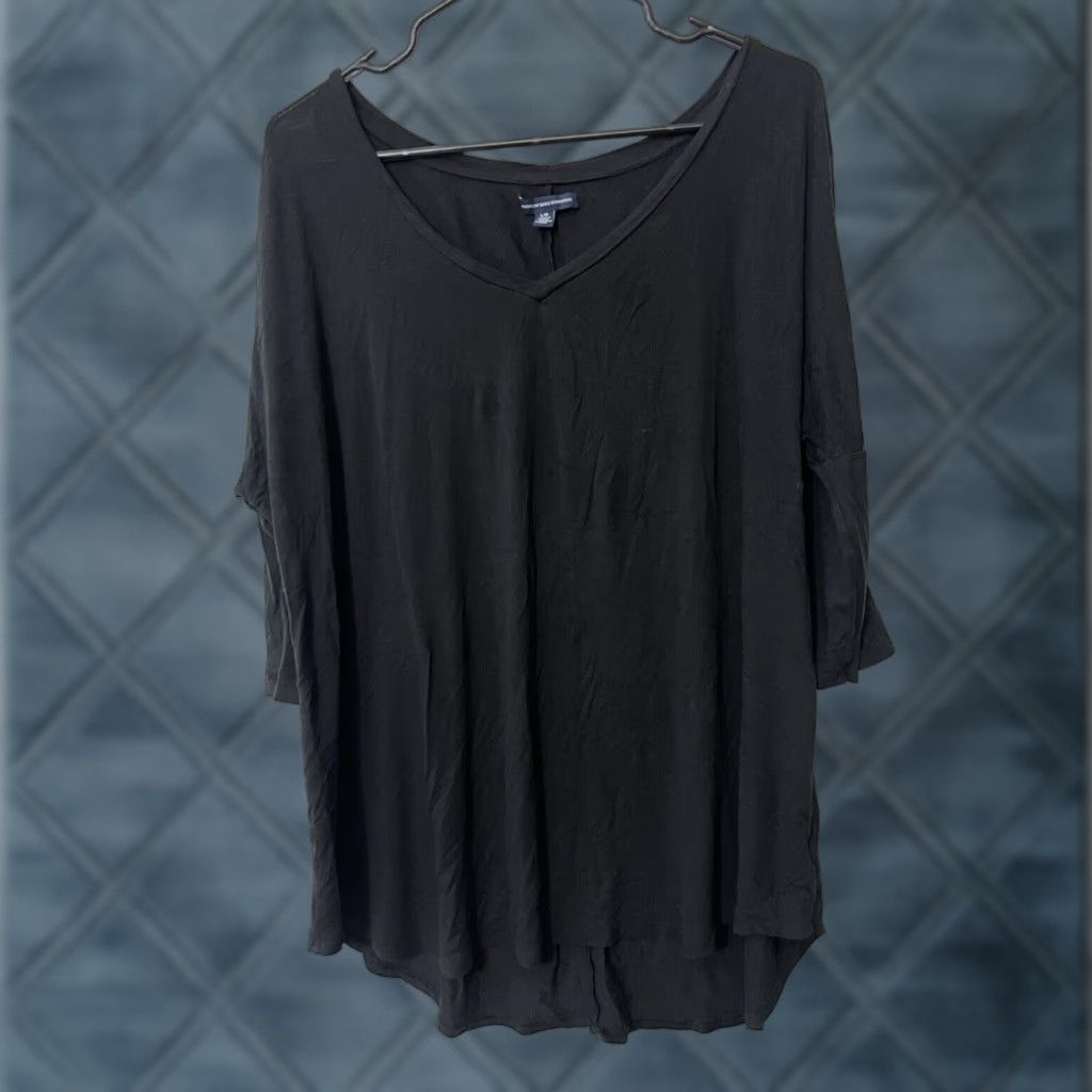 American Eagle Outfitters VINTAGE AMERICAN EAGLE Shirt Womens L Black V-Neck Pullover 1/2 Sleeve Size L / US 10 / IT 46 - 1 Thumbnail