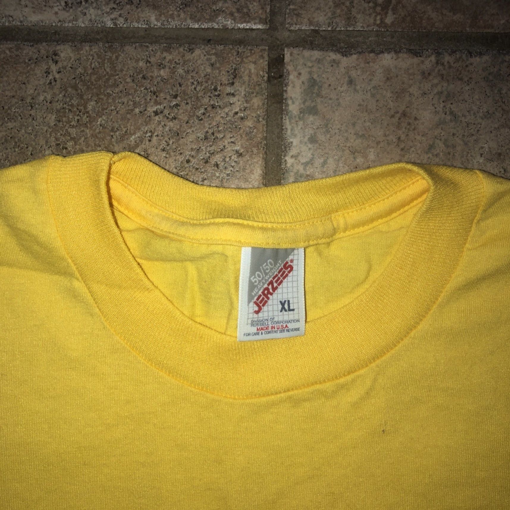 Jerzees VINTAGE Jerzees T-Shirt Single Stitch Yellow Mens XL Short Sleeve 90s USA Stitc h Size US XL / EU 56 / 4 - 2 Thumbnail