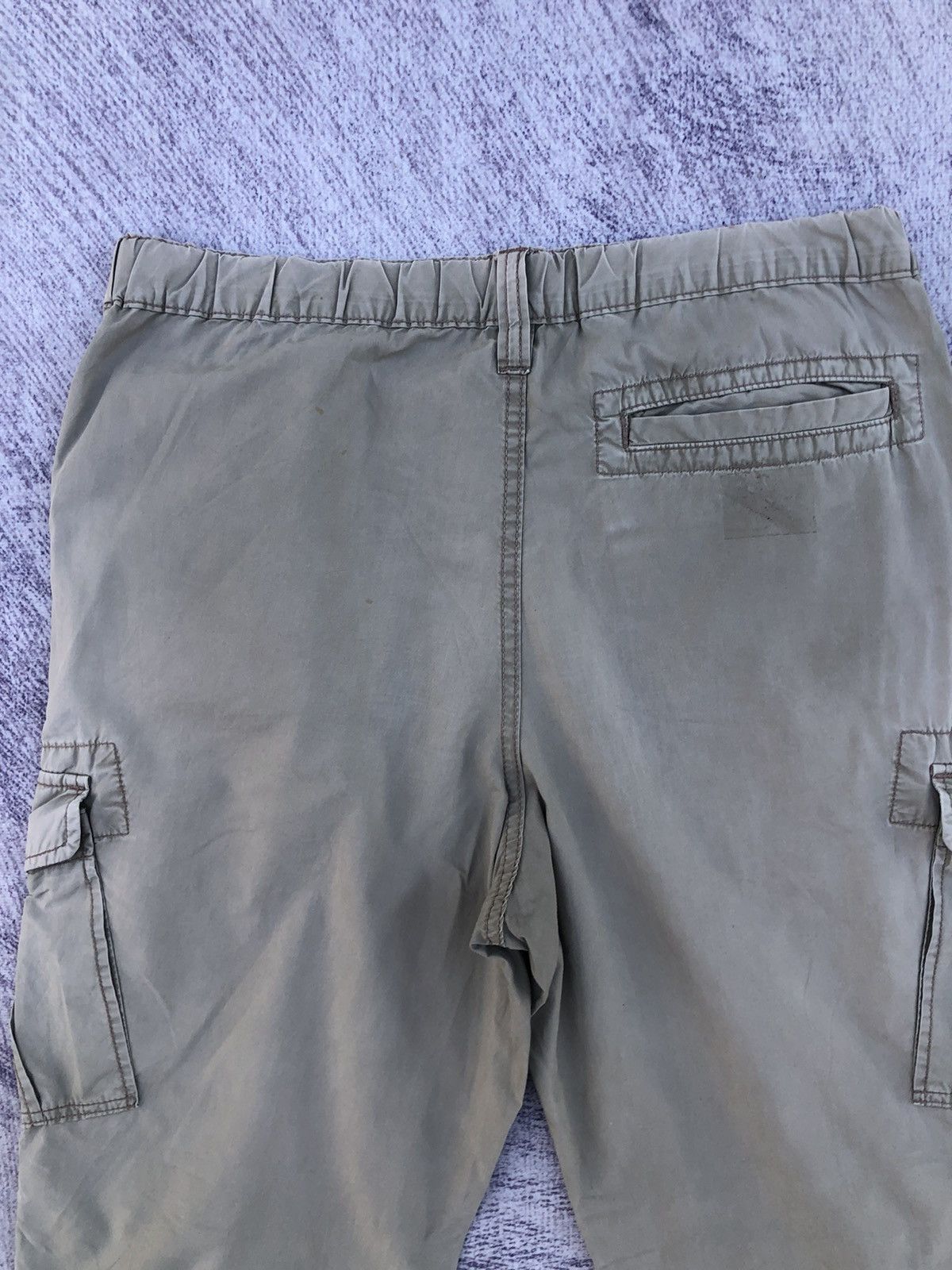 Japanese Brand × Uniqlo 🔴Uniqlo X Cropped Cargo Pants Multipocket Stretchable Size US 31 - 10 Thumbnail