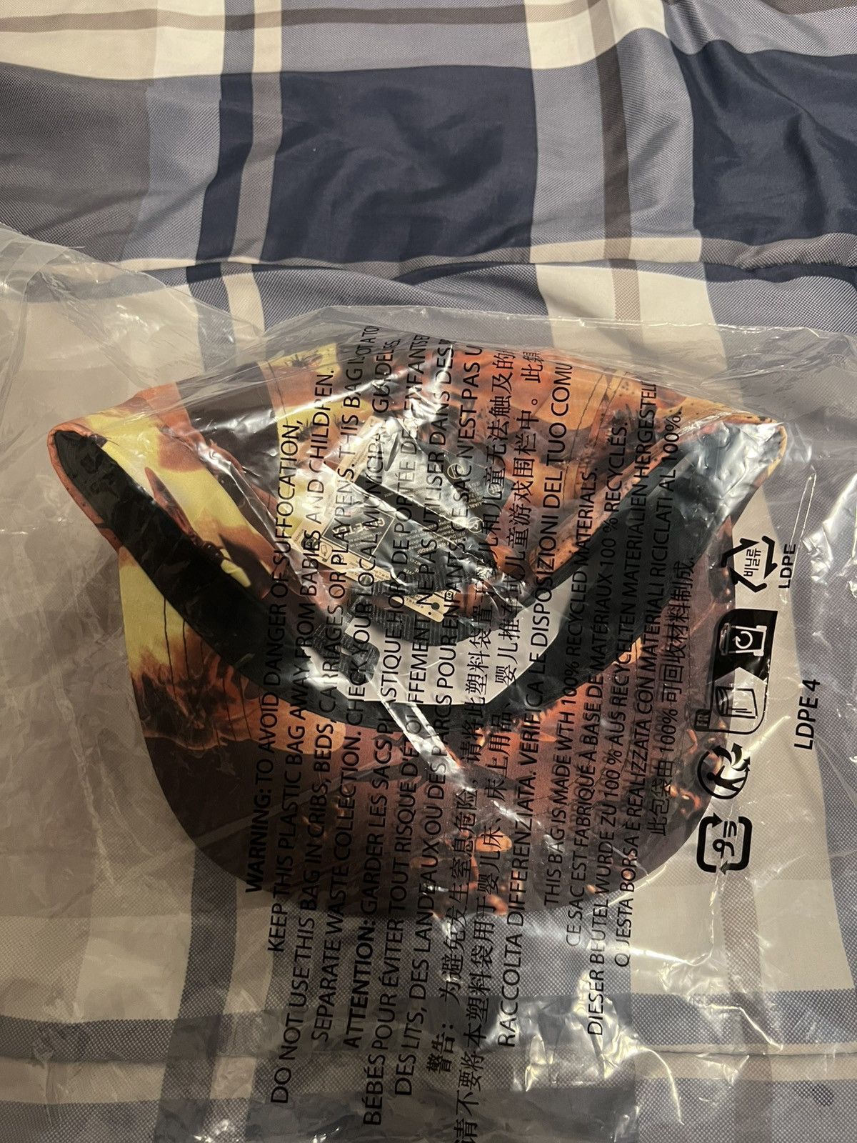 Supreme Supreme Wu Tang Clan Goretex Camp Cap Size ONE SIZE - 2 Thumbnail