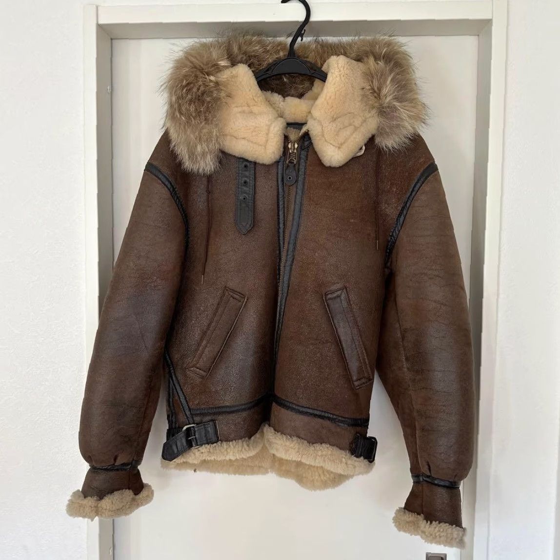 Avirex VINTAGE Avirex B-3 Mouton Flight Jacket Hooded Fur Coated Shearling Leather Size 36 Japan Mens Jacket Brown 60s 36M Size US XXS / EU 40 - 3 Thumbnail