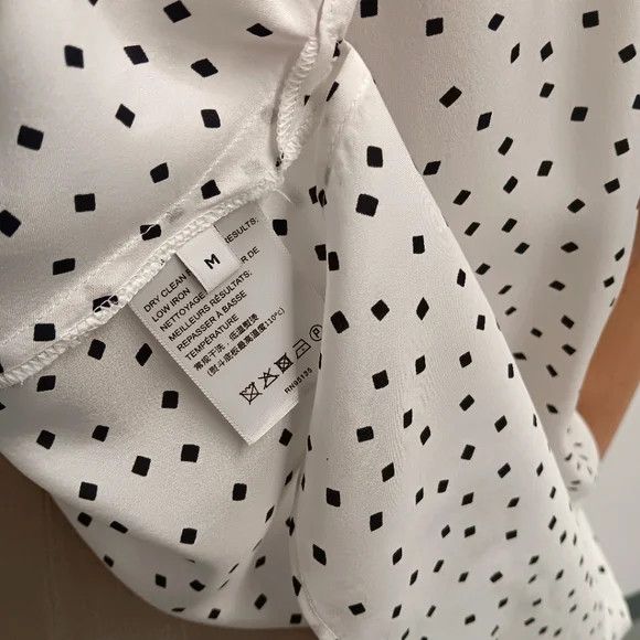 Lafayette 148 LAFAYETTE 148 NEW YORK Meg Silk V-Neck Blouse - Medium Size M / US 6-8 / IT 42-44 - 9 Thumbnail