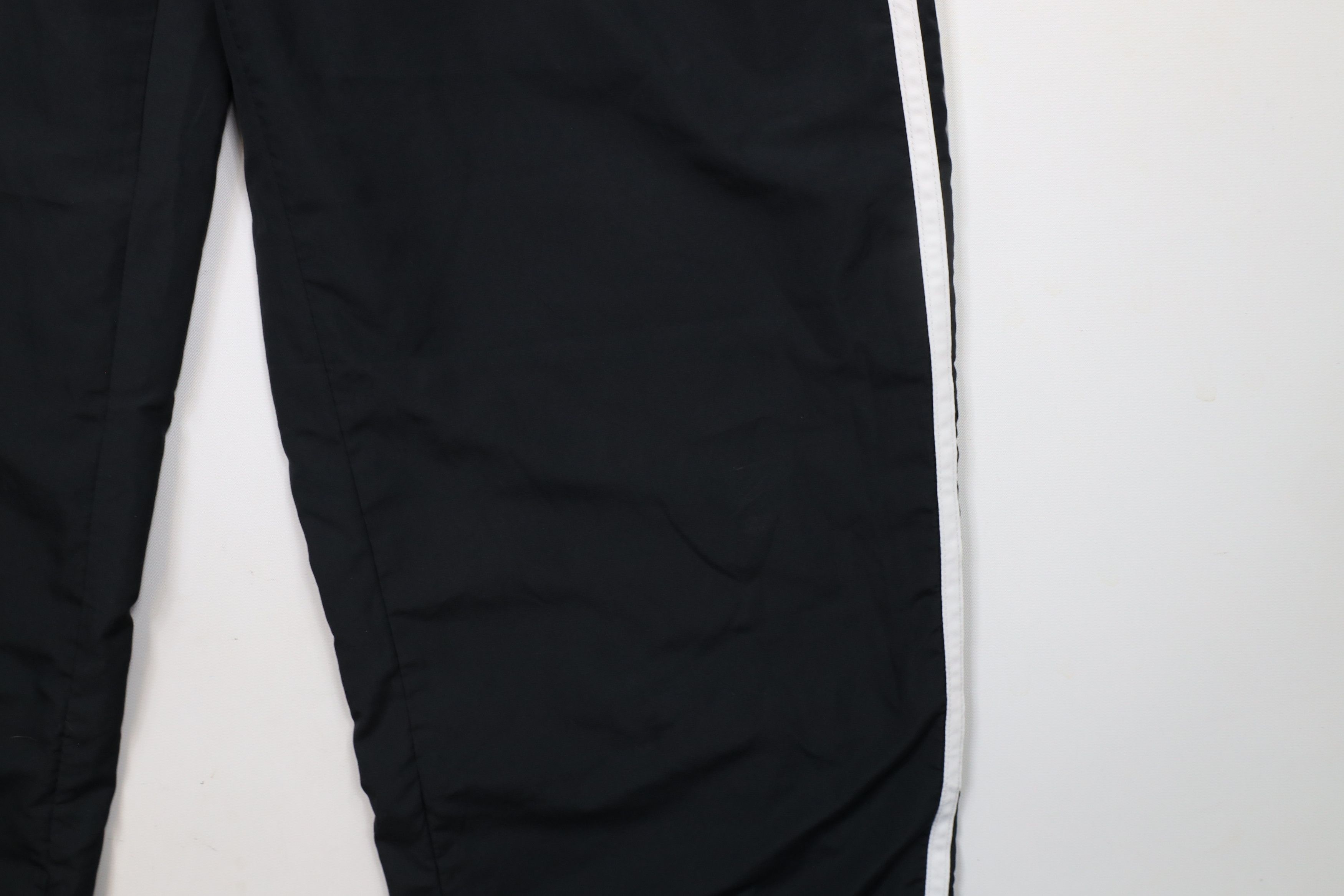 Adidas × Vintage Vintage Adidas Striped Wide Leg Windbreaker Pants Black Size 30" / US 8 / IT 44 - 8 Thumbnail