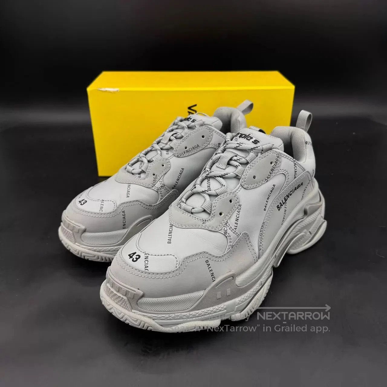Balenciaga Gray Low-Top Sneakers Size 10. Size US 10 / EU 43 - 1 Thumbnail