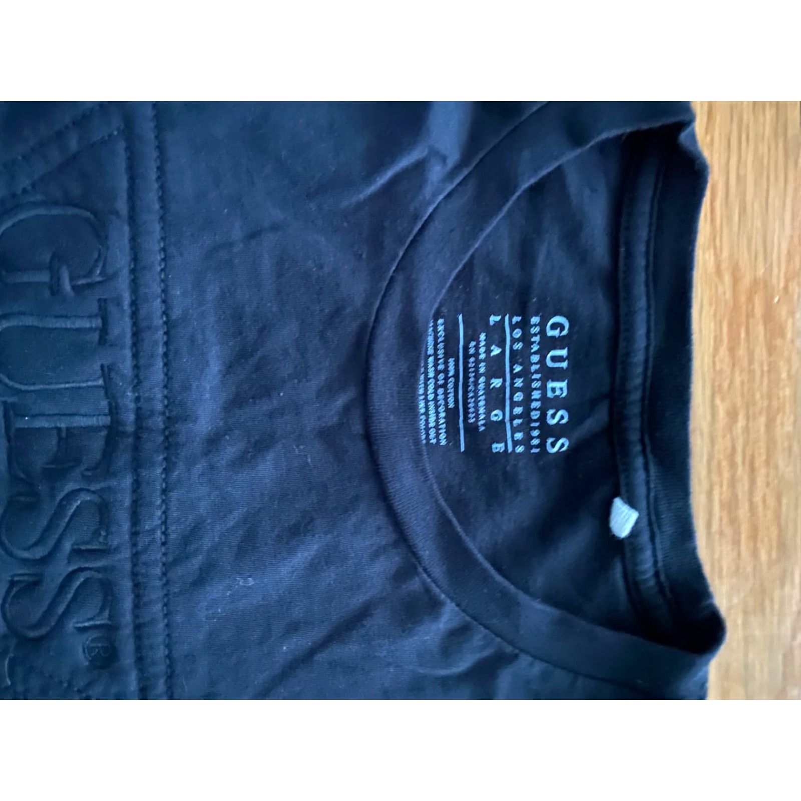 Guess GUESS Triangle Logo T Shirt Crew Neck Short Sleeve Embroidered Black L Mens Regular Size Shirt Size L / US 10 / IT 46 - 3 Thumbnail