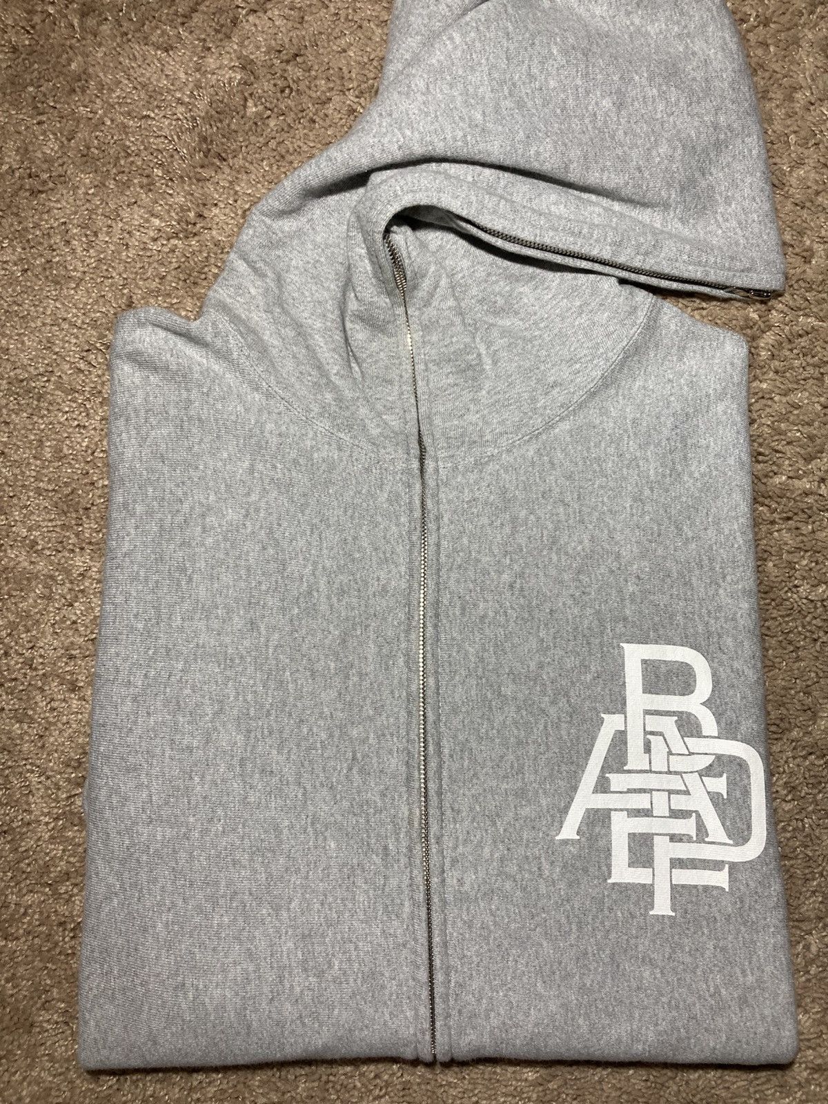 Bape 2008 Bape Full Zip Logo Circle Busy Works University Camo OG Size US L / EU 52-54 / 3 - 1 Thumbnail