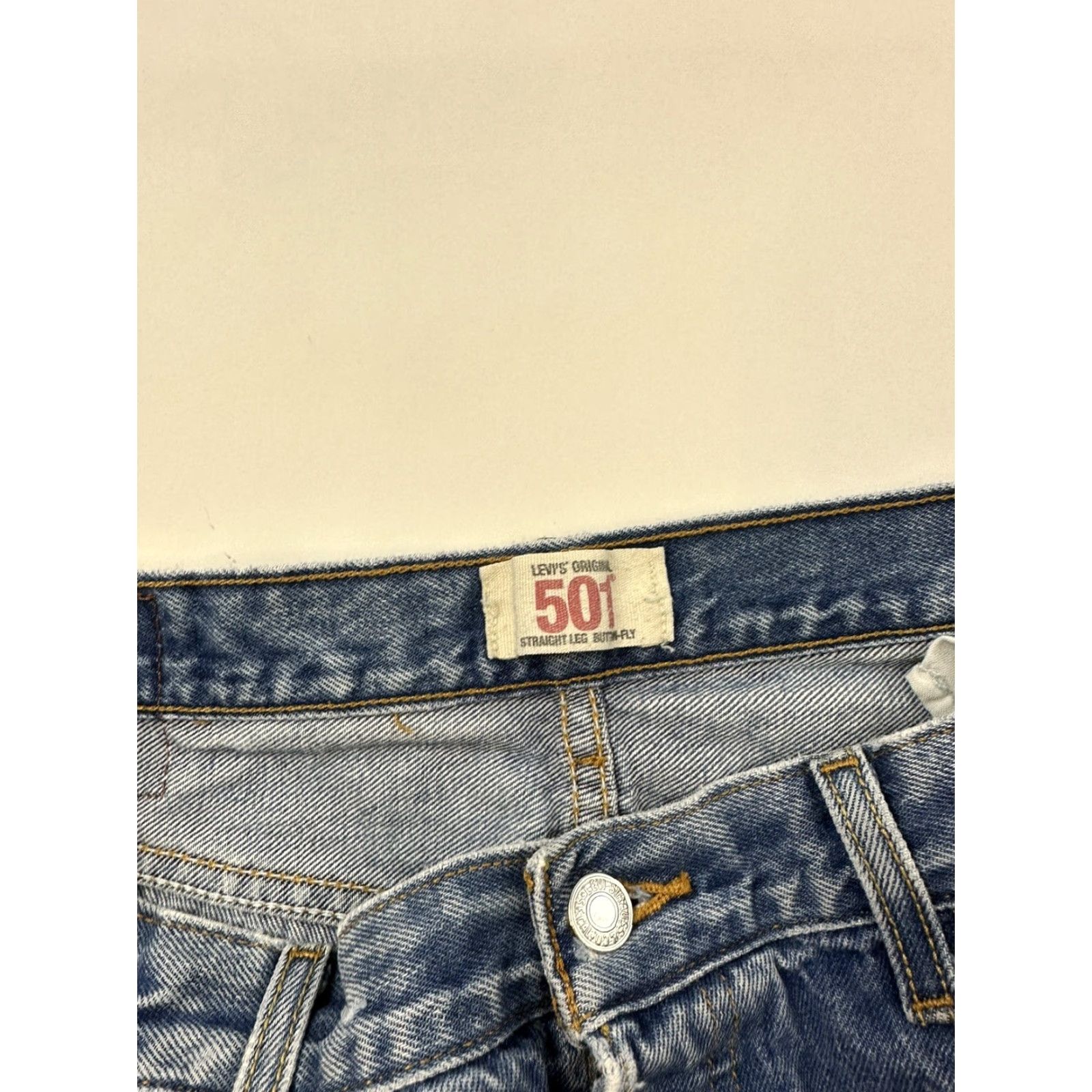 Levi's VINTAGE Levi’s 501 Jeans Mens 34x30 Blue Tagged 36x34 Not Redline Straight Cotton Jeans Mens Blue 501 Style 34 Size US 30 / EU 46 - 3 Thumbnail