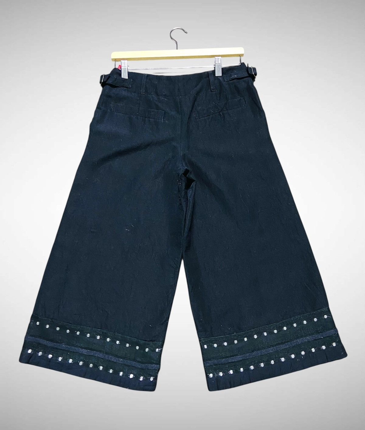 Vivienne Tam Vivienne Tam Wide-Leg Wool-Linen Culottes w Embellished Hem Size 30" / US 8 / IT 44 - 2 Thumbnail