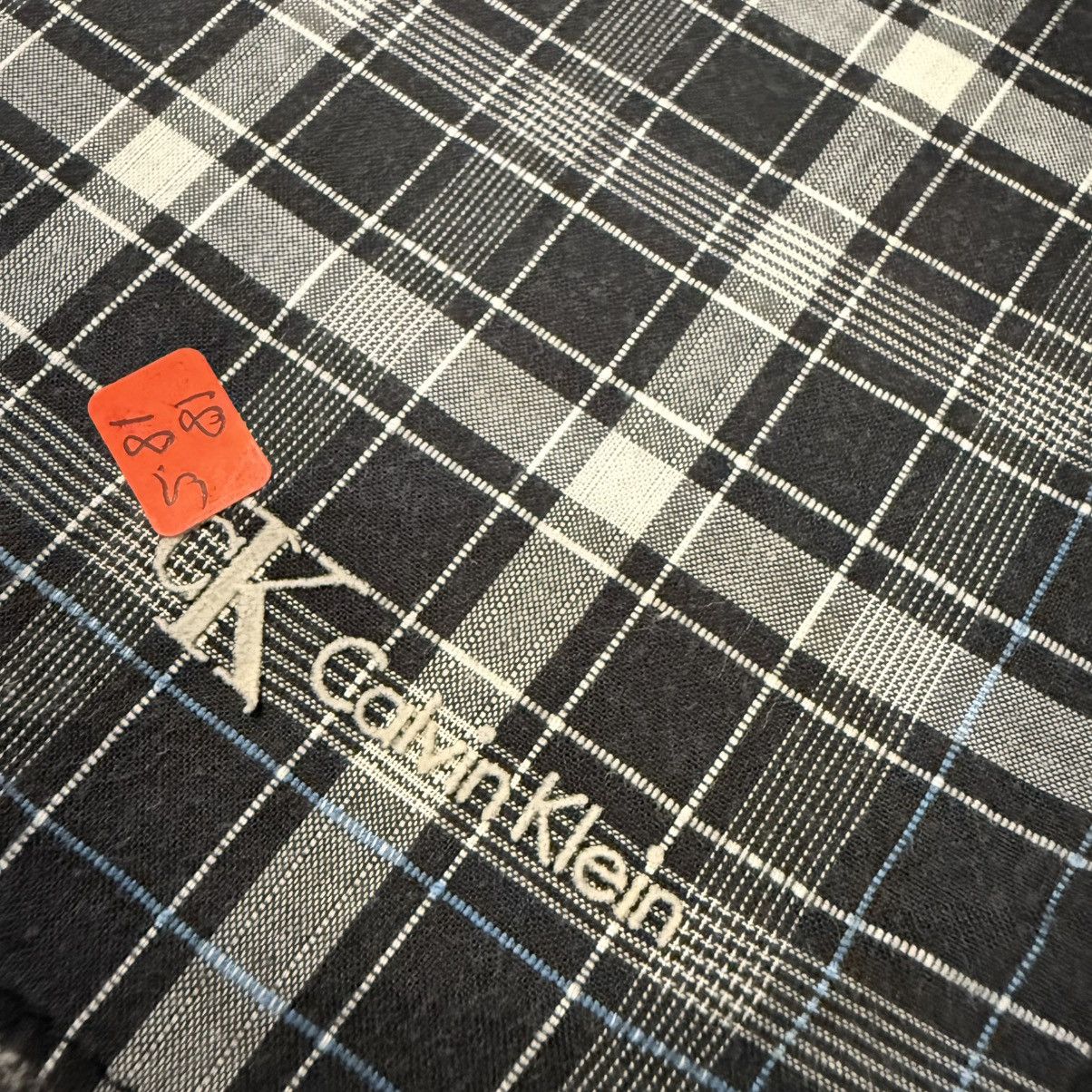 Calvin Klein 🔥Handkerchief | Neckerchief | Bandana | Pocket-square | Size ONE SIZE - 5 Thumbnail