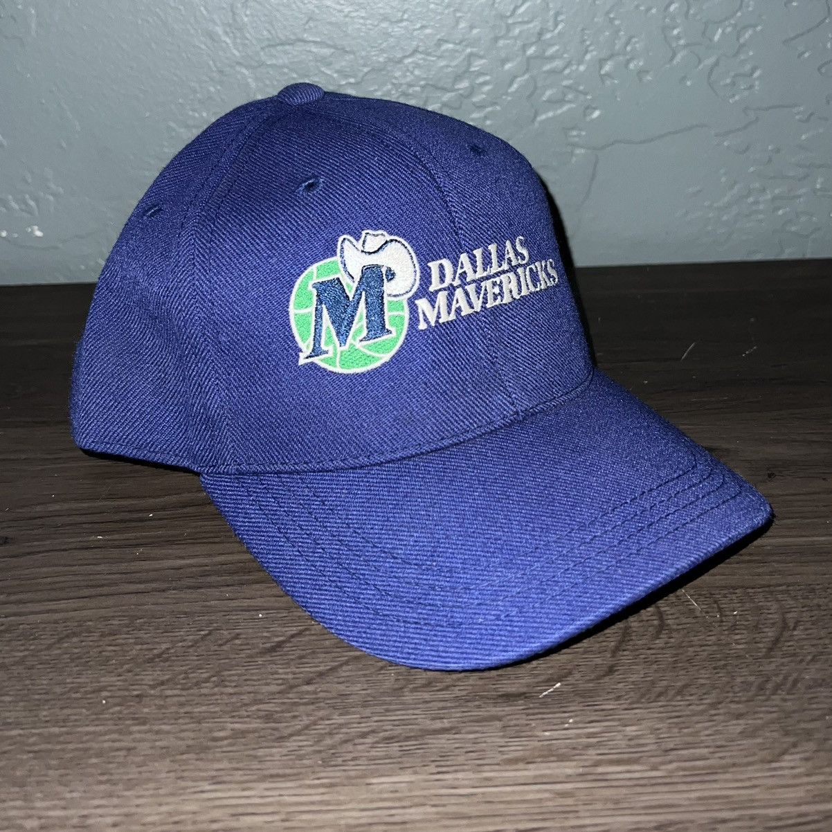 NBA × Sports Specialties × Vintage Vintage 90s Dallas Mavericks Snapback Hat Size ONE SIZE - 1 Thumbnail