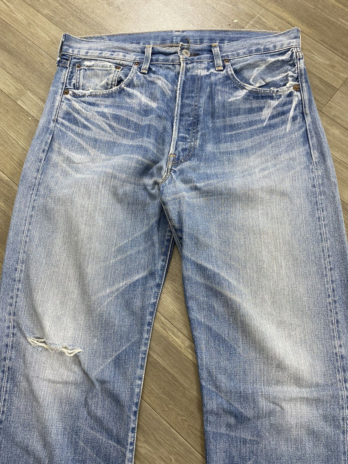 Levi's Vintage Clothing 🇯🇵Vintage Levis 501XX LVC Rindem Selvedge Distressed Jeans Size US 36 / EU 52 - 3 Thumbnail