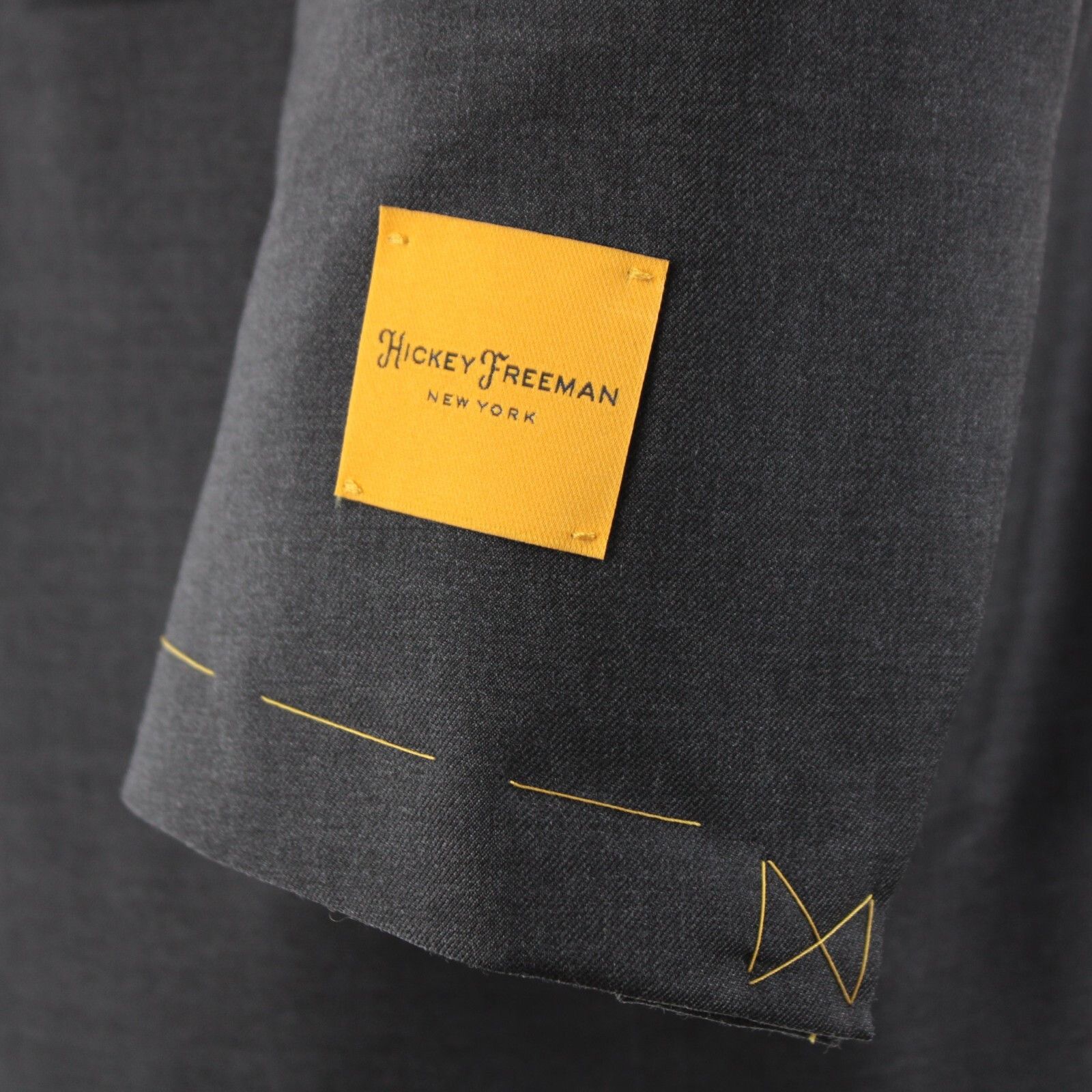 Hickey Freeman Hickey Freeman Suit Size US 44 Long in Gray Size 44R - 4 Thumbnail