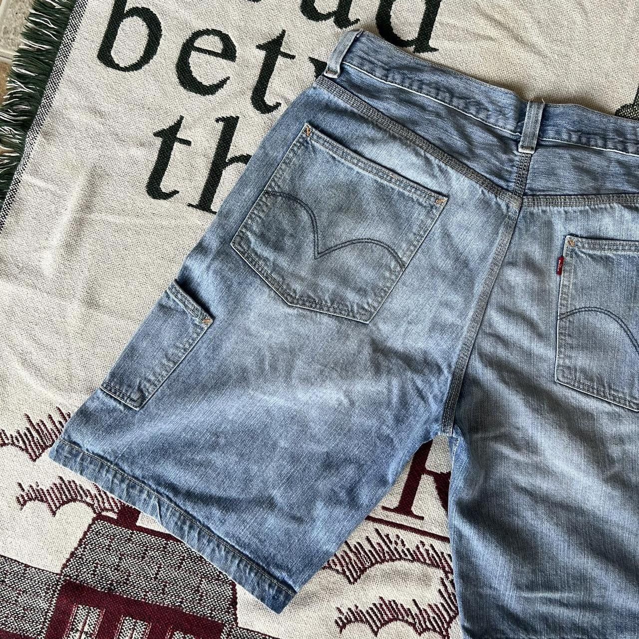 Levi's Crazy Vintage Y2K/2000s Grunge Denim Skater Style Summer Essential Levis Carpenter Jean shorts Jorts! Size US 34 / EU 50 - 5 Thumbnail