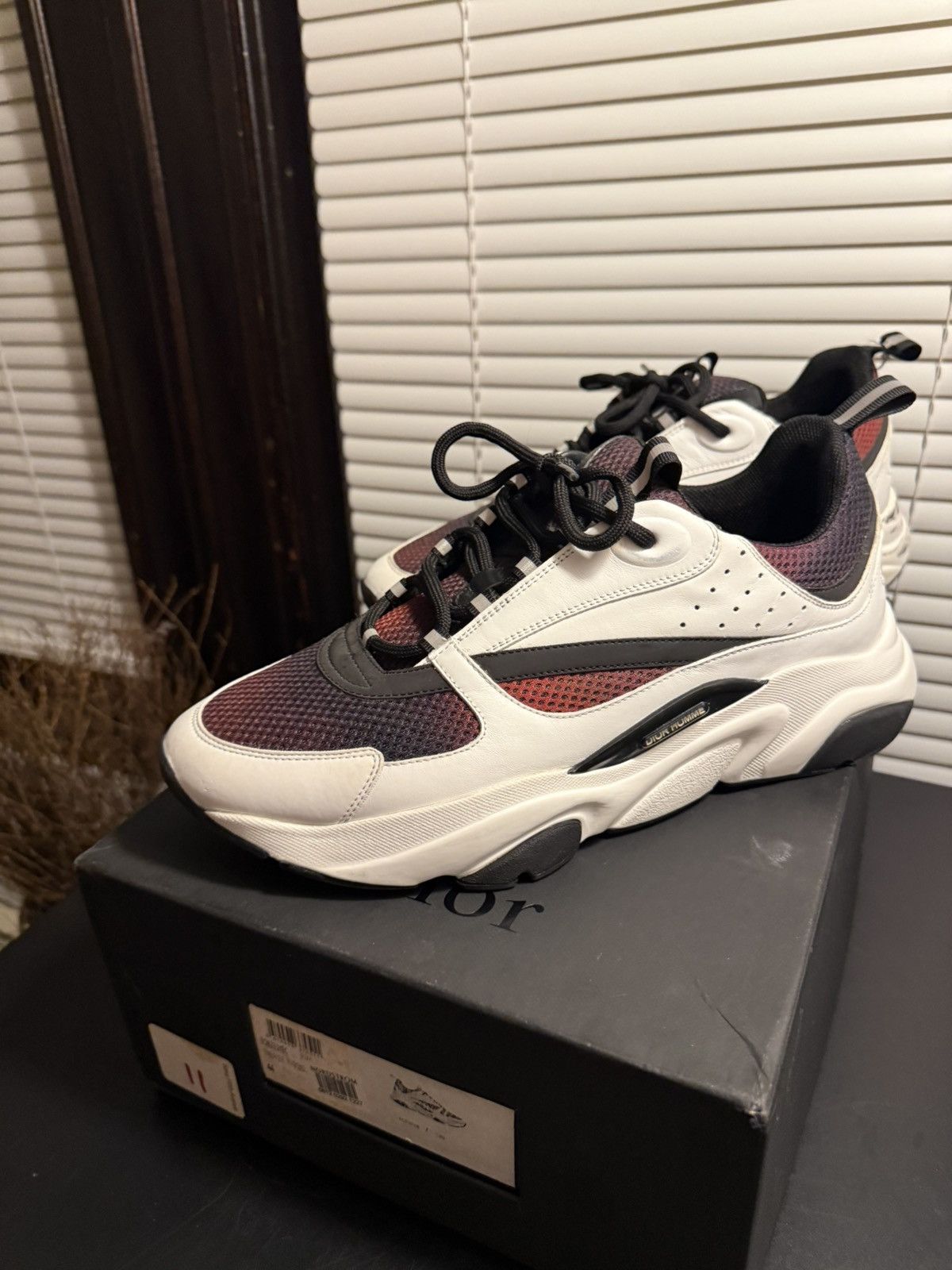 Dior Dior B22 White Red Black Size 44 EU / 11 US Size US 11 / EU 44 - 19 Thumbnail