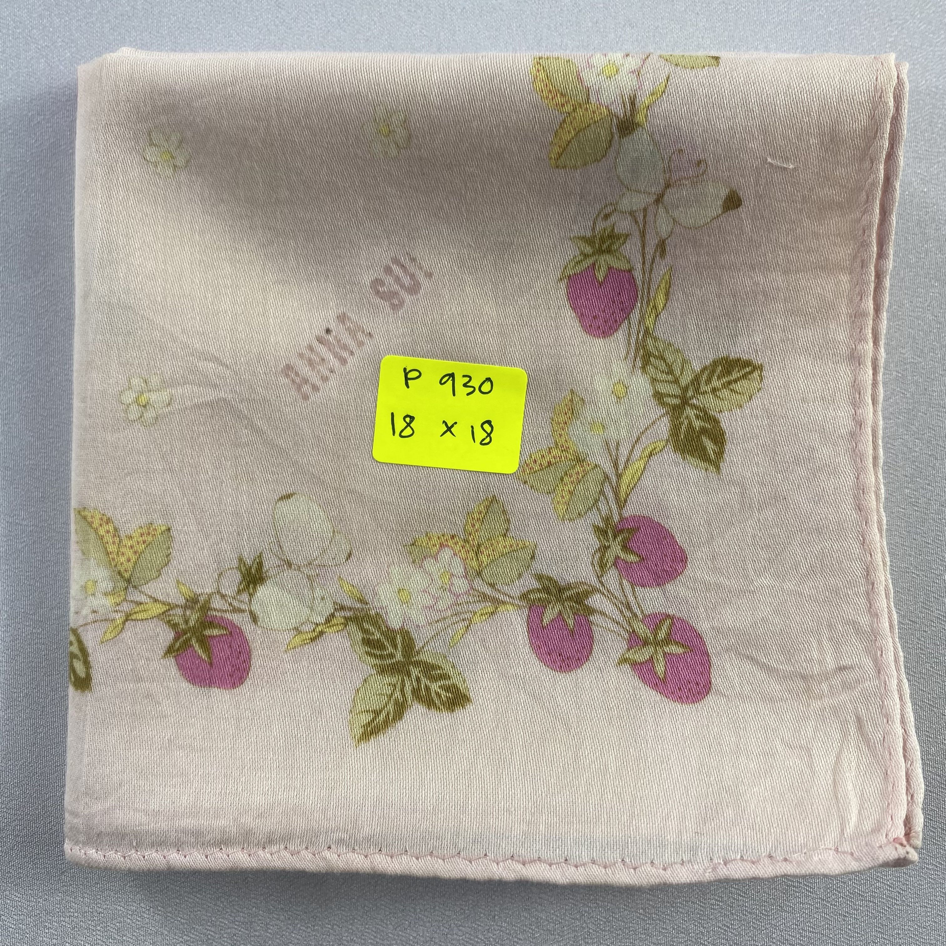 Vintage Anna Sui Bandana/ Handkerchief / Neckerchief-P930 Size ONE SIZE - 7 Thumbnail