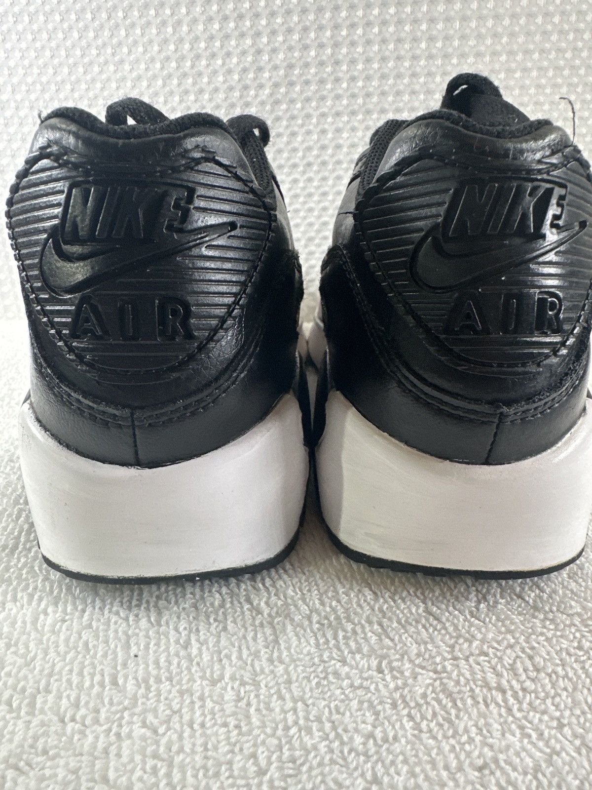 Nike Nike Air Max 90 Leather Black White Sneakers Athletic Shoes Size US 7.5 / IT 37.5 - 6 Thumbnail