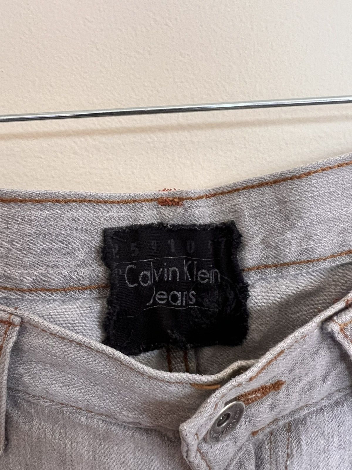 Calvin Klein Calvin Klein Jeans Boot Cut Grey/Silver Jeans Size US 32 / EU 48 - 2 Thumbnail